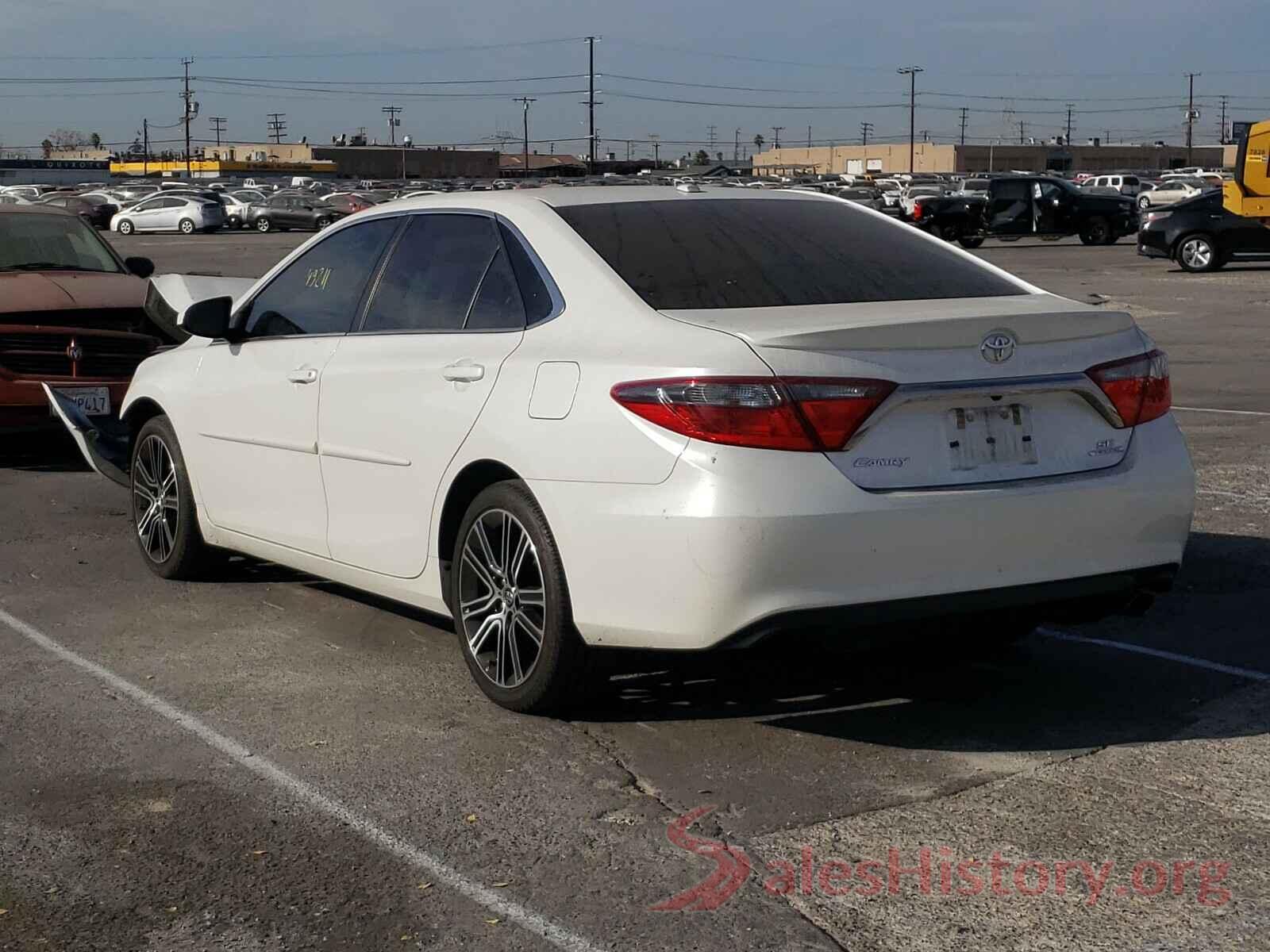 4T1BF1FK4GU503700 2016 TOYOTA CAMRY