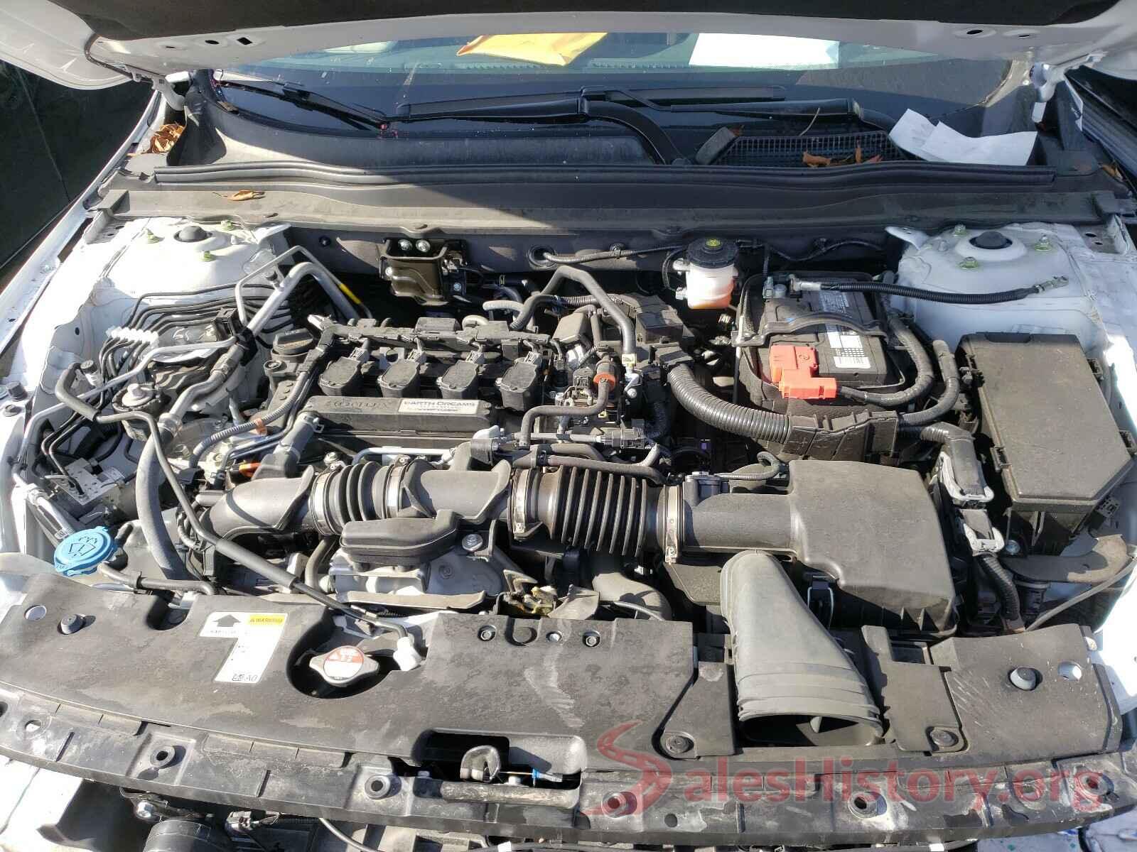 1HGCV1F47JA118512 2018 HONDA ACCORD