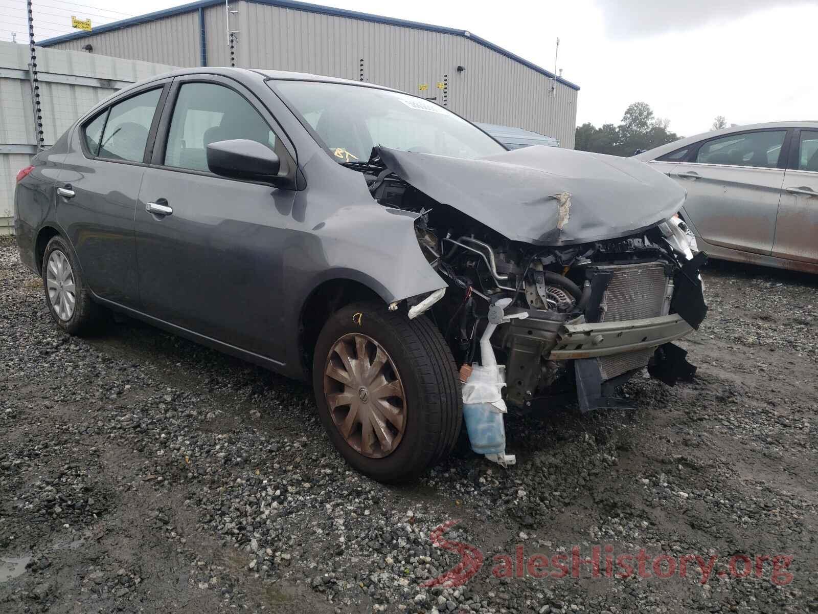 3N1CN7AP1JL842159 2018 NISSAN VERSA