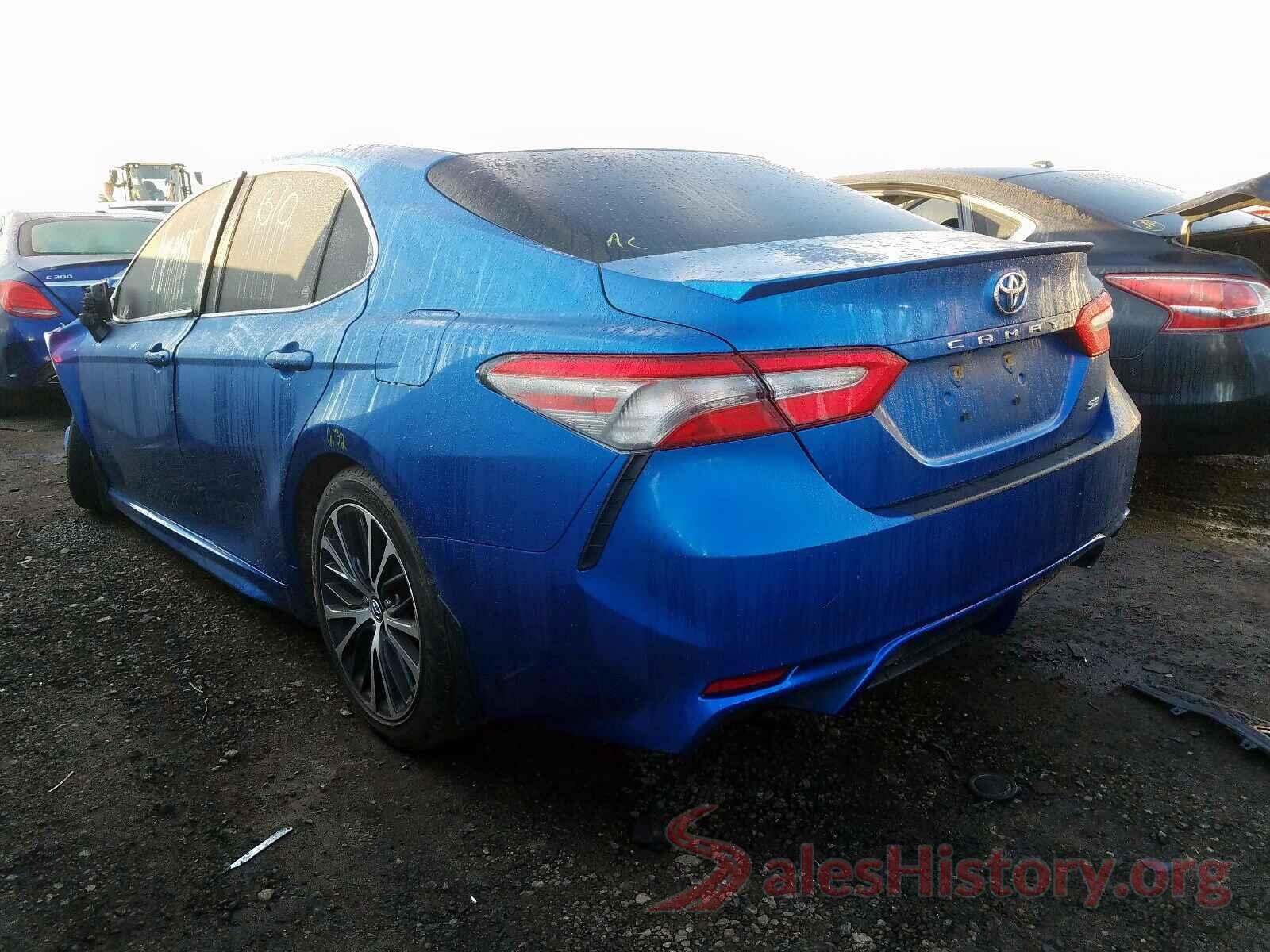 4T1B11HK6JU113880 2018 TOYOTA CAMRY