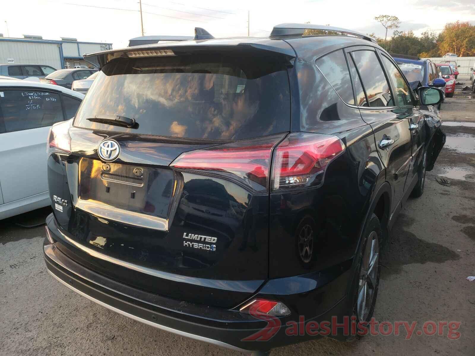 JTMDJREV0JD230557 2018 TOYOTA RAV4