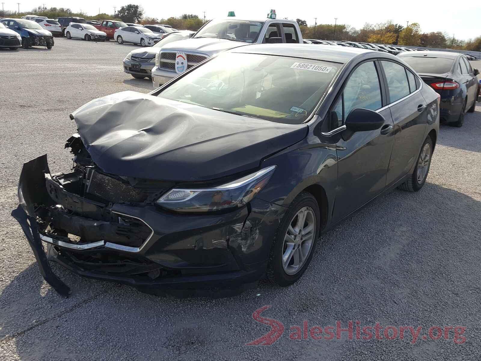 1G1BE5SM5J7106128 2018 CHEVROLET CRUZE