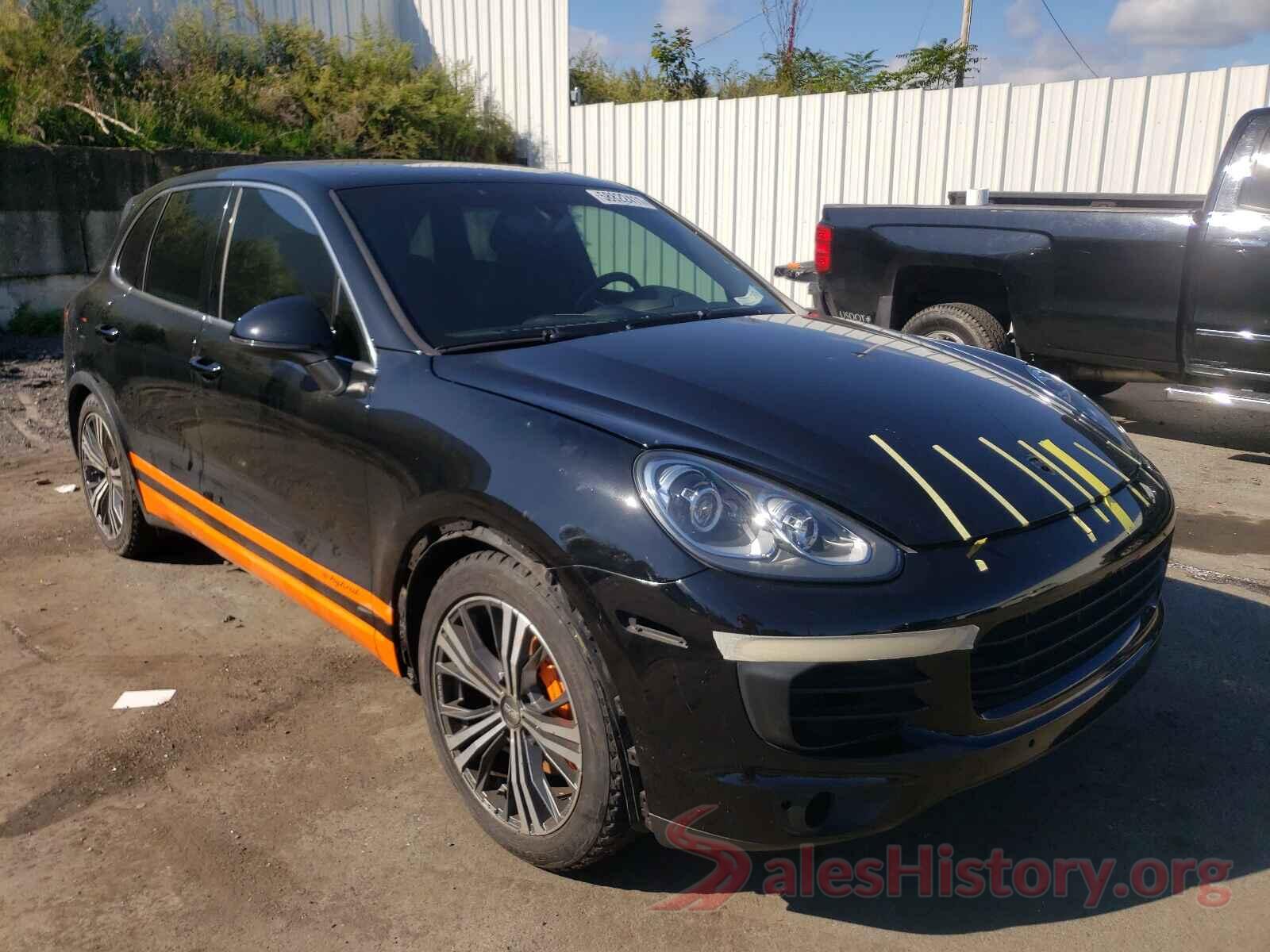 WP1AE2A2XGLA18322 2016 PORSCHE CAYENNE