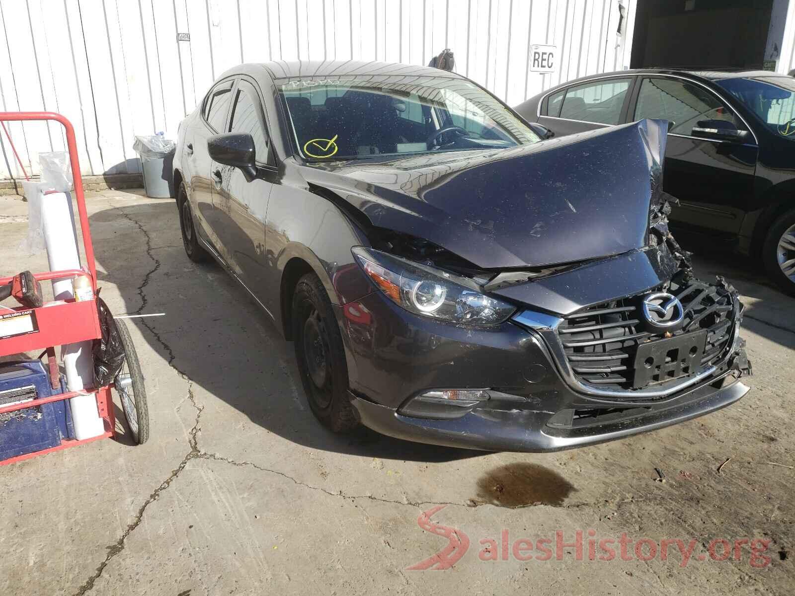 3MZBN1U77JM196893 2018 MAZDA 3