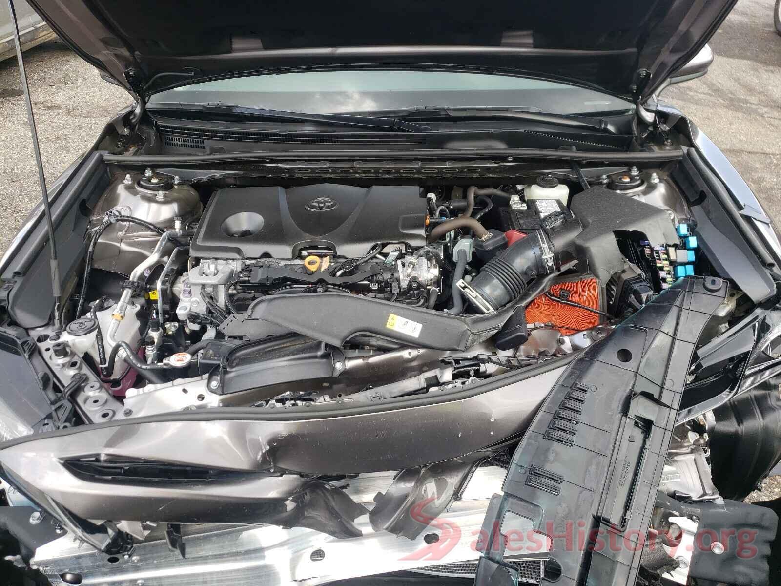 4T1G11AK1MU585716 2021 TOYOTA CAMRY