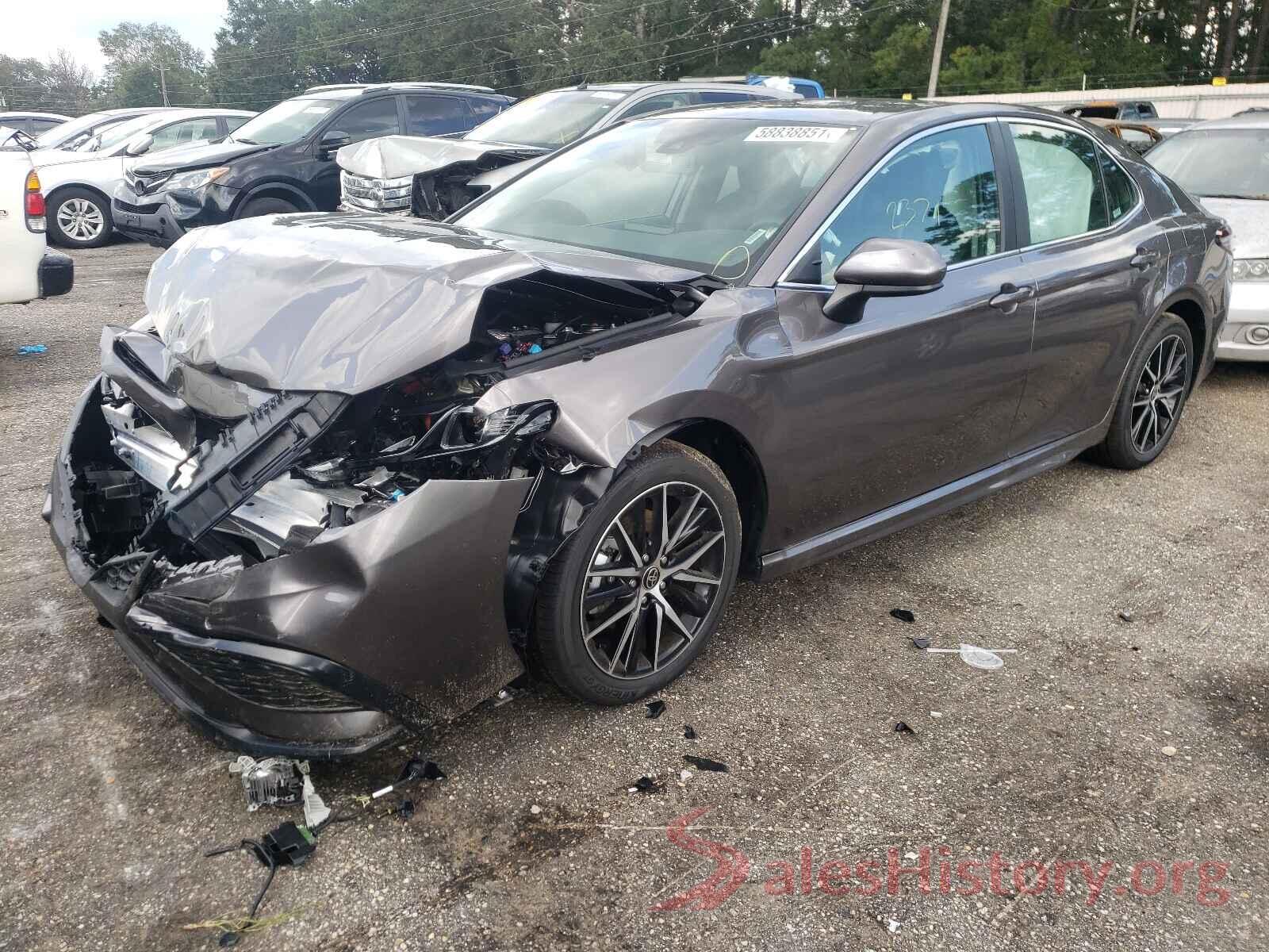 4T1G11AK1MU585716 2021 TOYOTA CAMRY