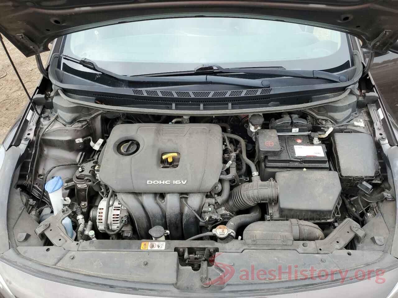 3KPFK4A76JE218671 2018 KIA FORTE