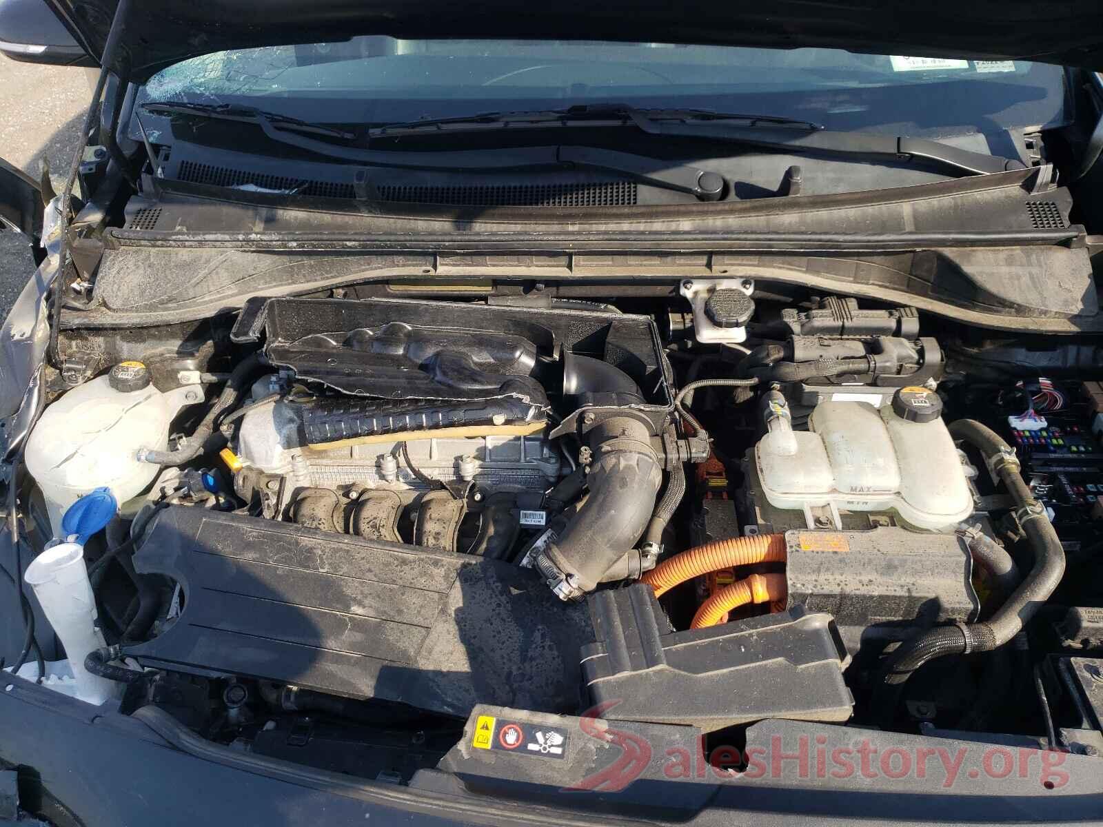 KNDCE3LC7J5109856 2018 KIA NIRO