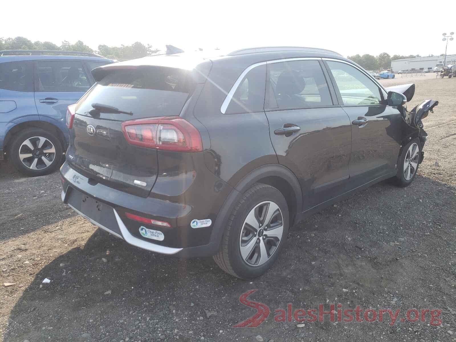 KNDCE3LC7J5109856 2018 KIA NIRO