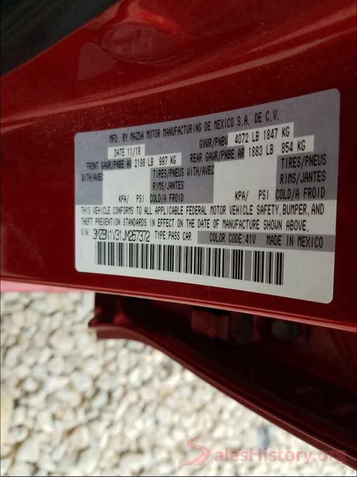 3MZBN1V31JM267372 2018 MAZDA 3