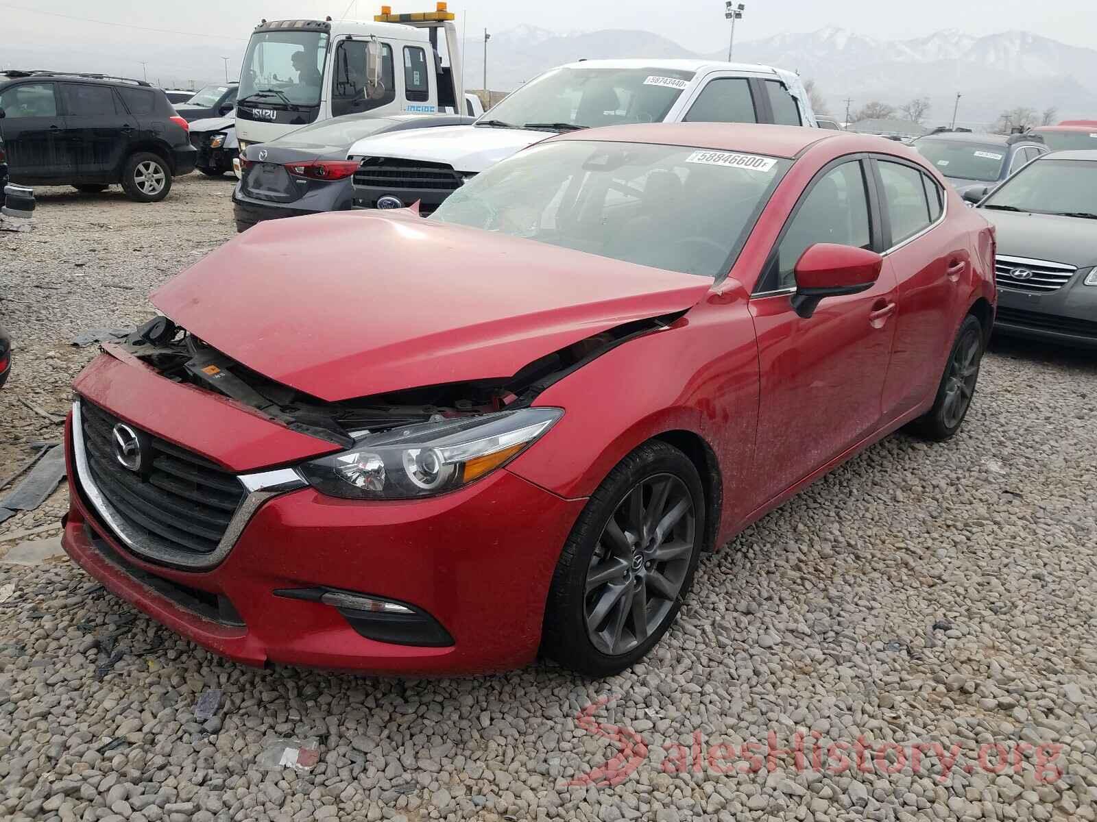 3MZBN1V31JM267372 2018 MAZDA 3