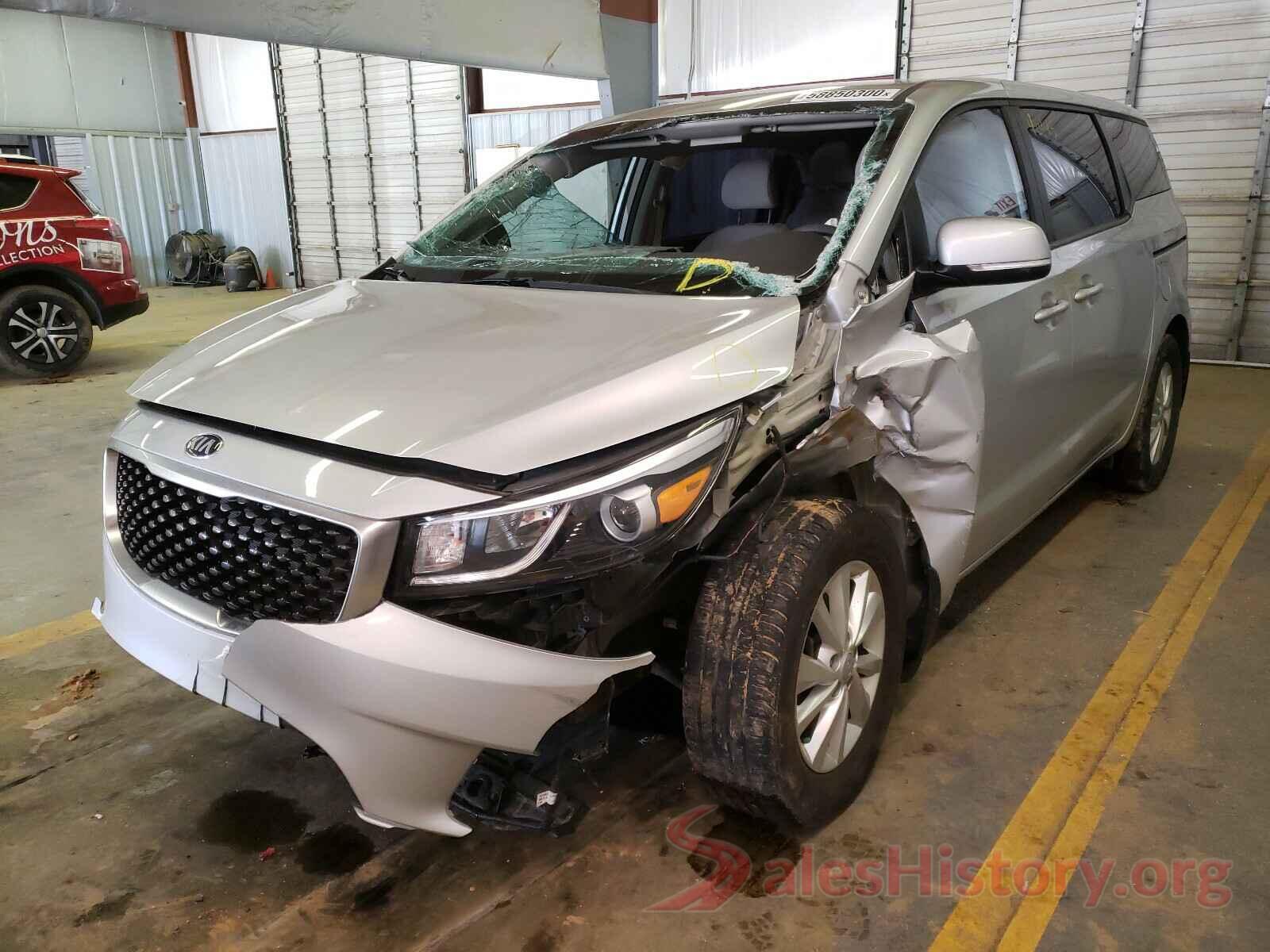 KNDMA5C12J6407204 2018 KIA SEDONA