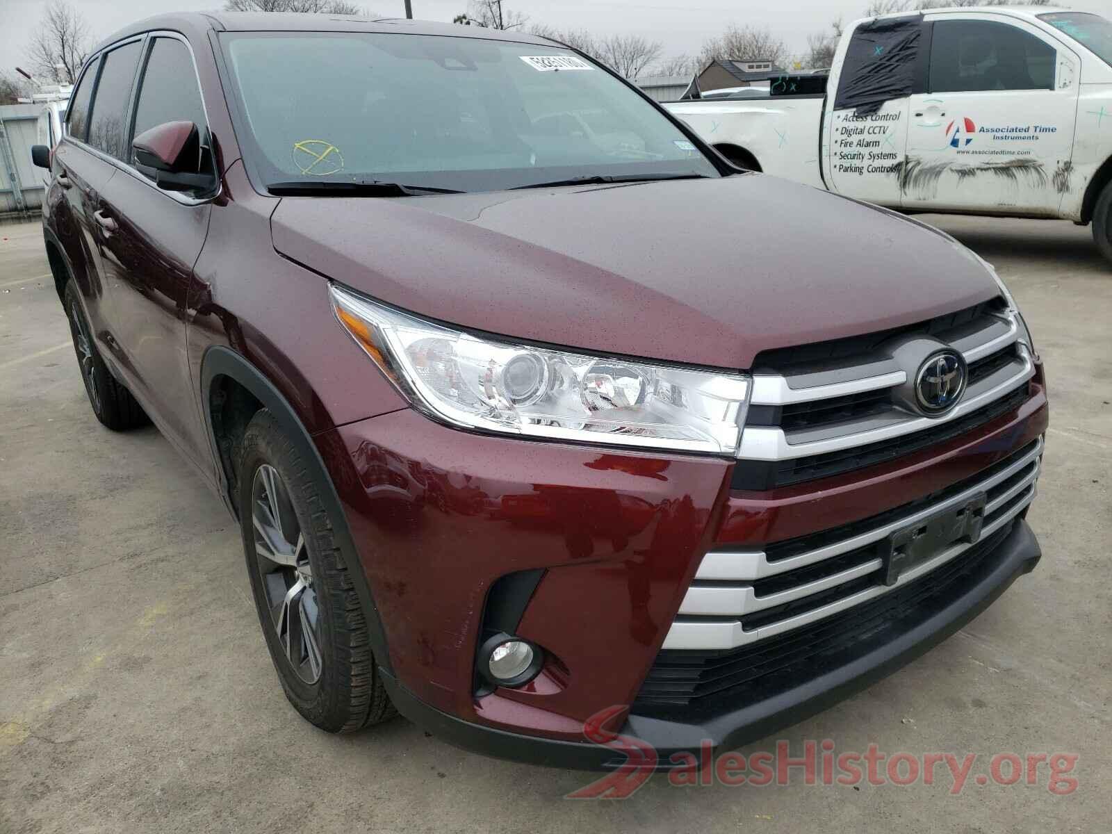 5TDZZRFH3JS256663 2018 TOYOTA HIGHLANDER