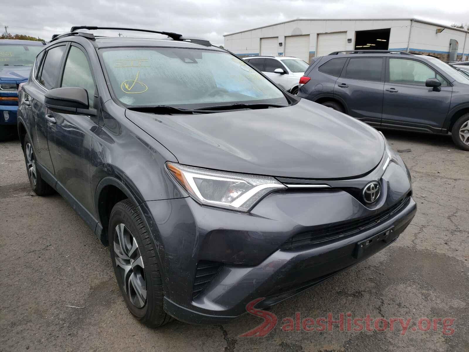 JTMBFREV8HJ117329 2017 TOYOTA RAV4