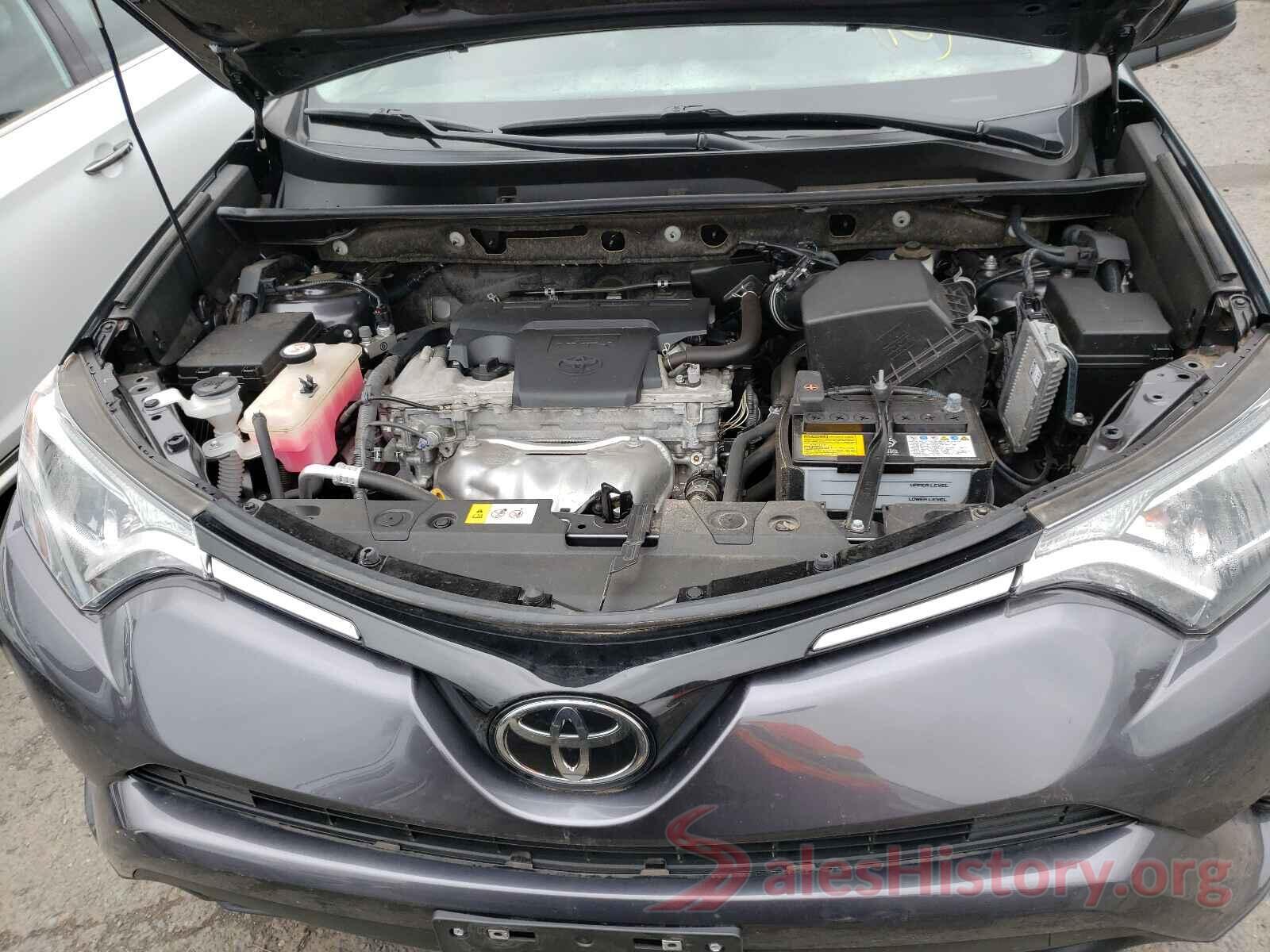 JTMBFREV8HJ117329 2017 TOYOTA RAV4