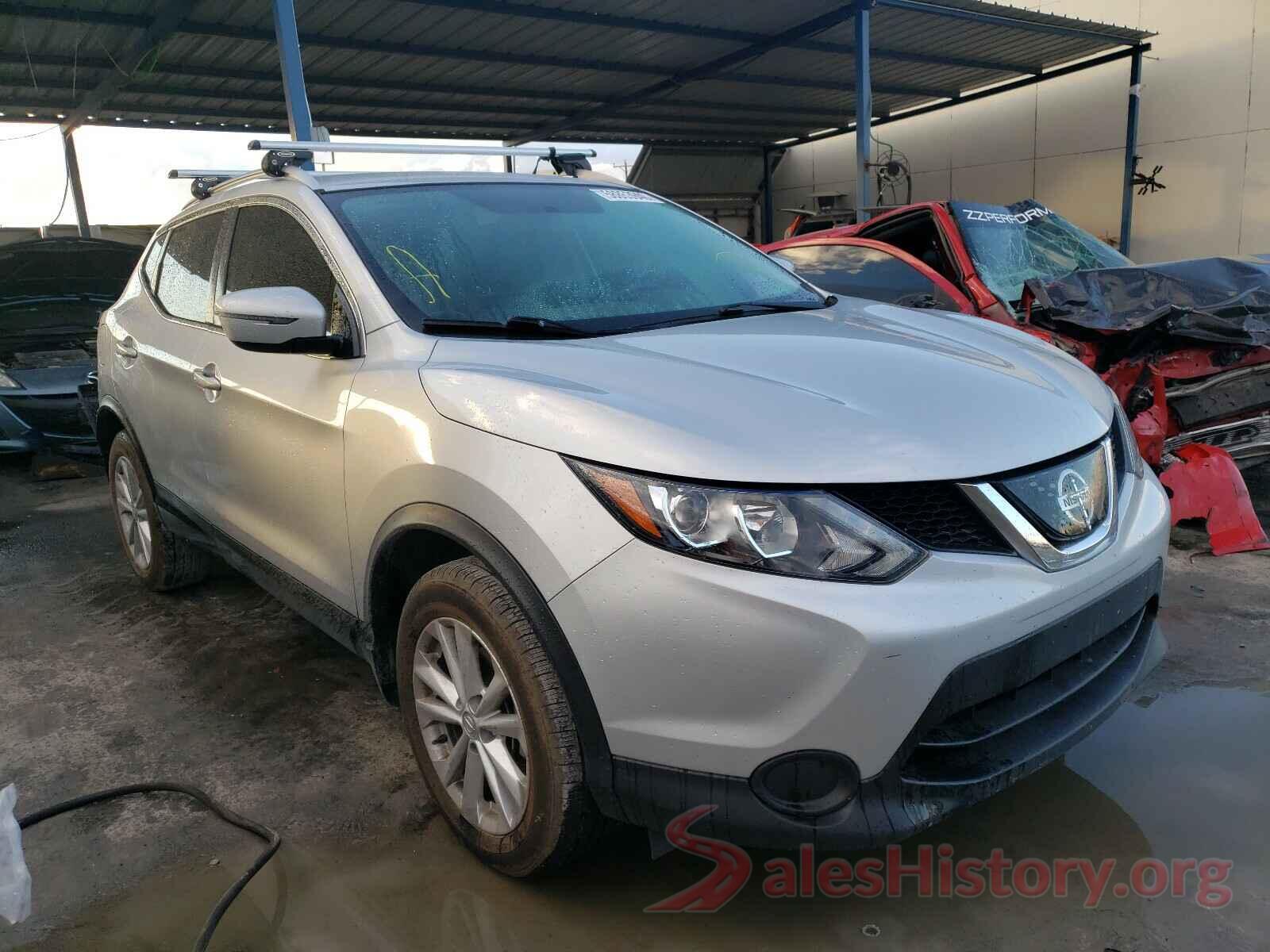 JN1BJ1CP4JW159237 2018 NISSAN ROGUE