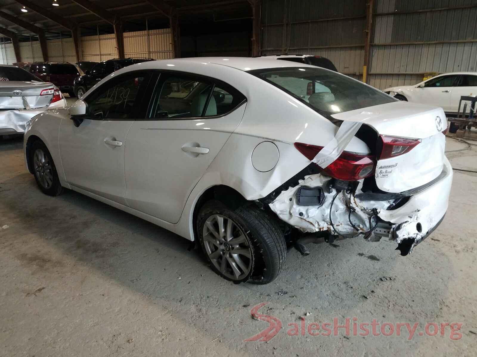 3MZBN1U70JM232617 2018 MAZDA 3