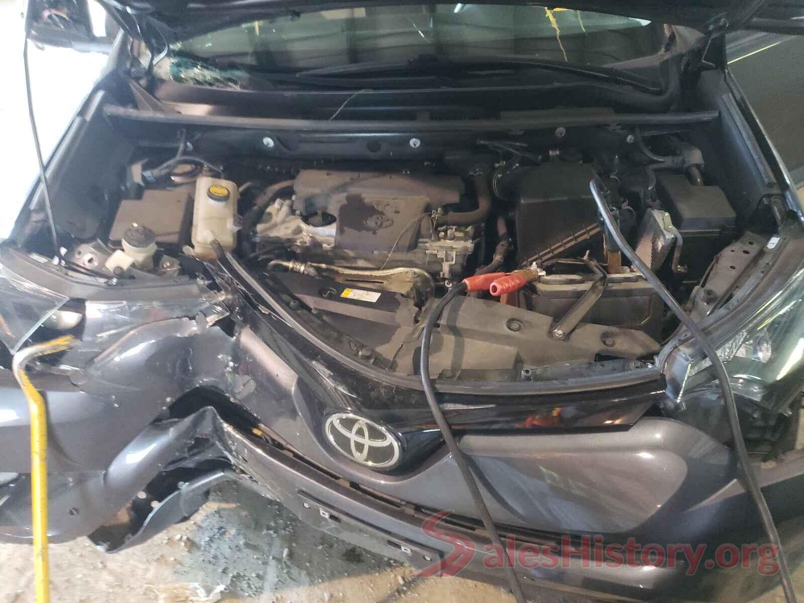 2T3RFREVXJW741848 2018 TOYOTA RAV4