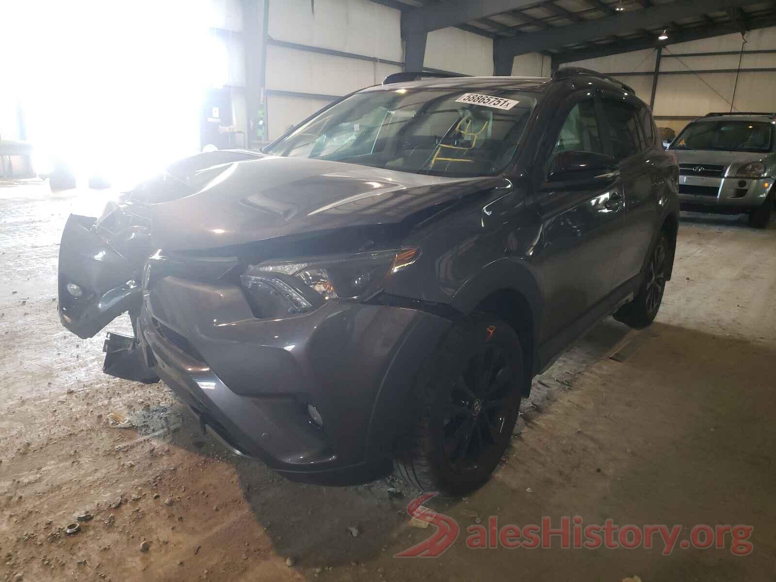 2T3RFREVXJW741848 2018 TOYOTA RAV4