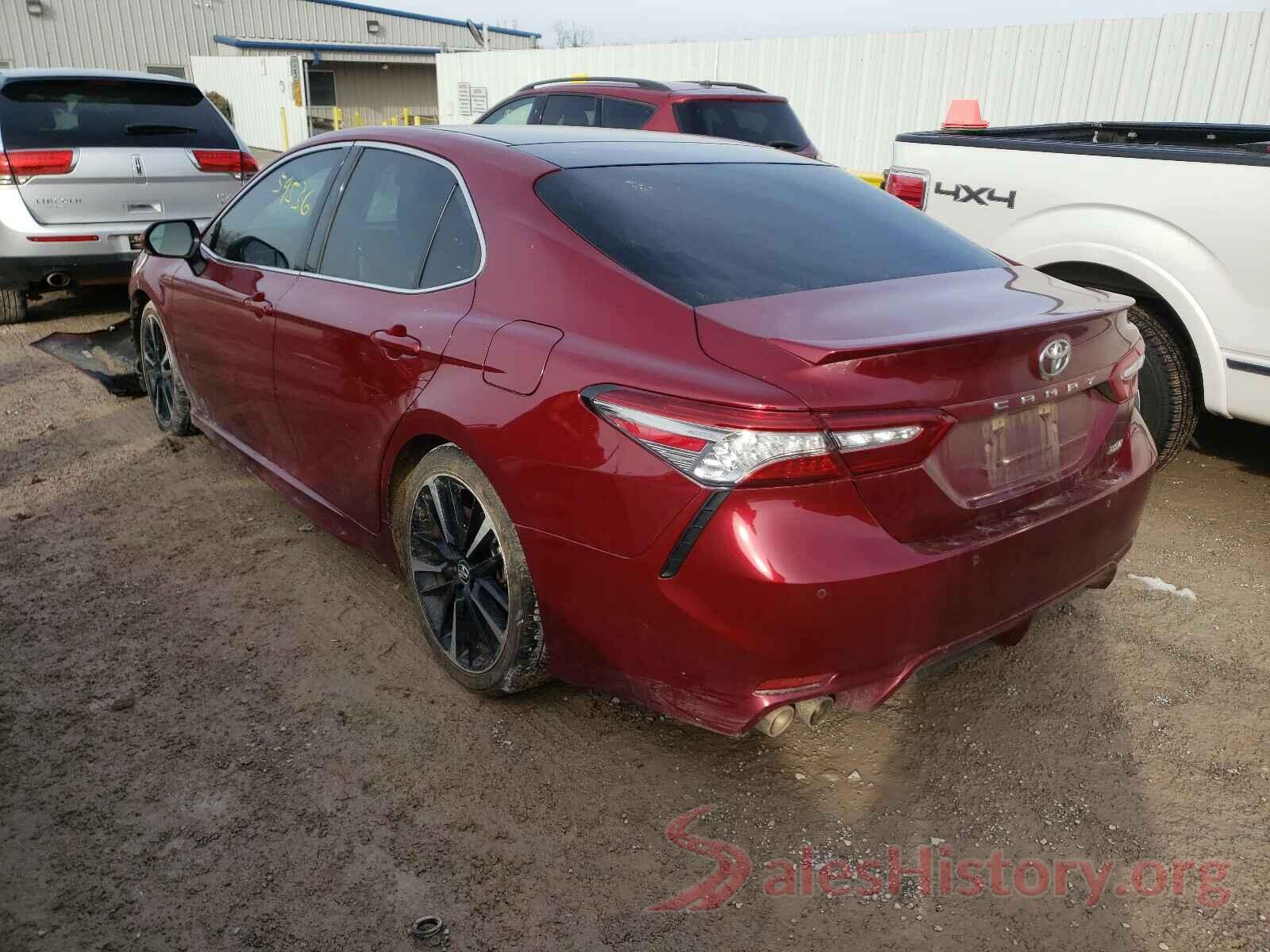 4T1B61HK6JU563207 2018 TOYOTA CAMRY