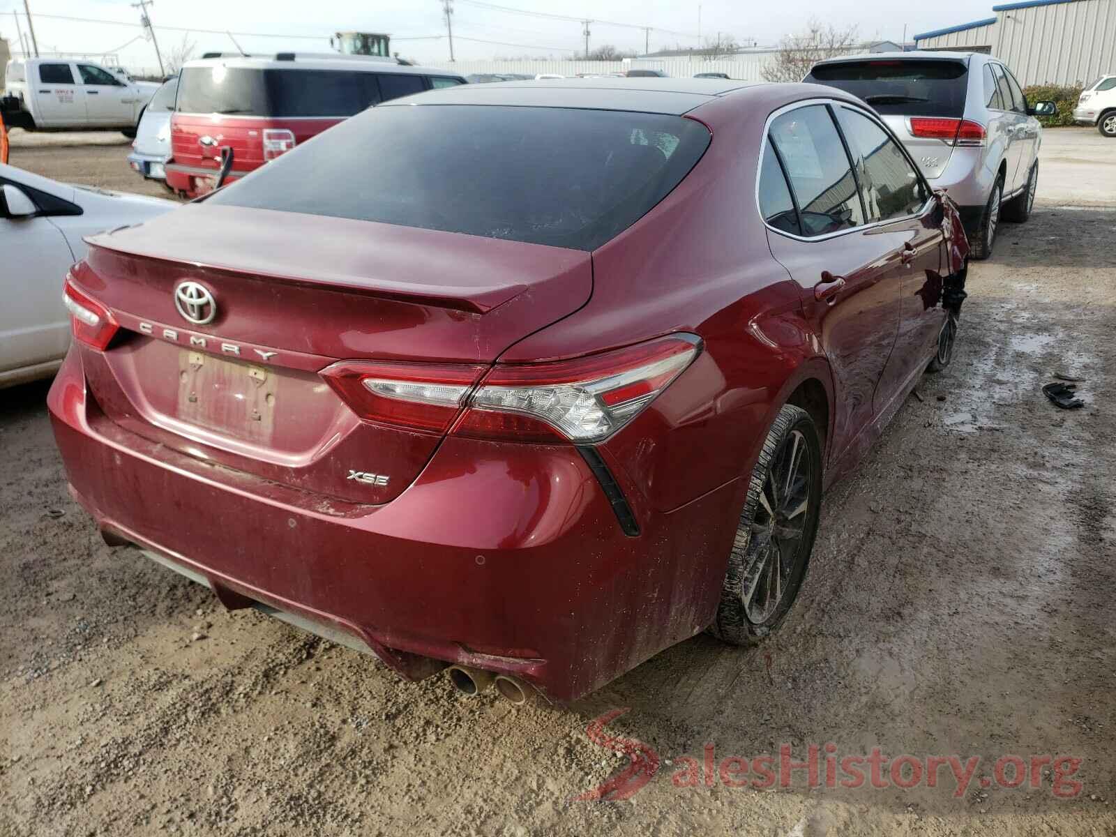 4T1B61HK6JU563207 2018 TOYOTA CAMRY