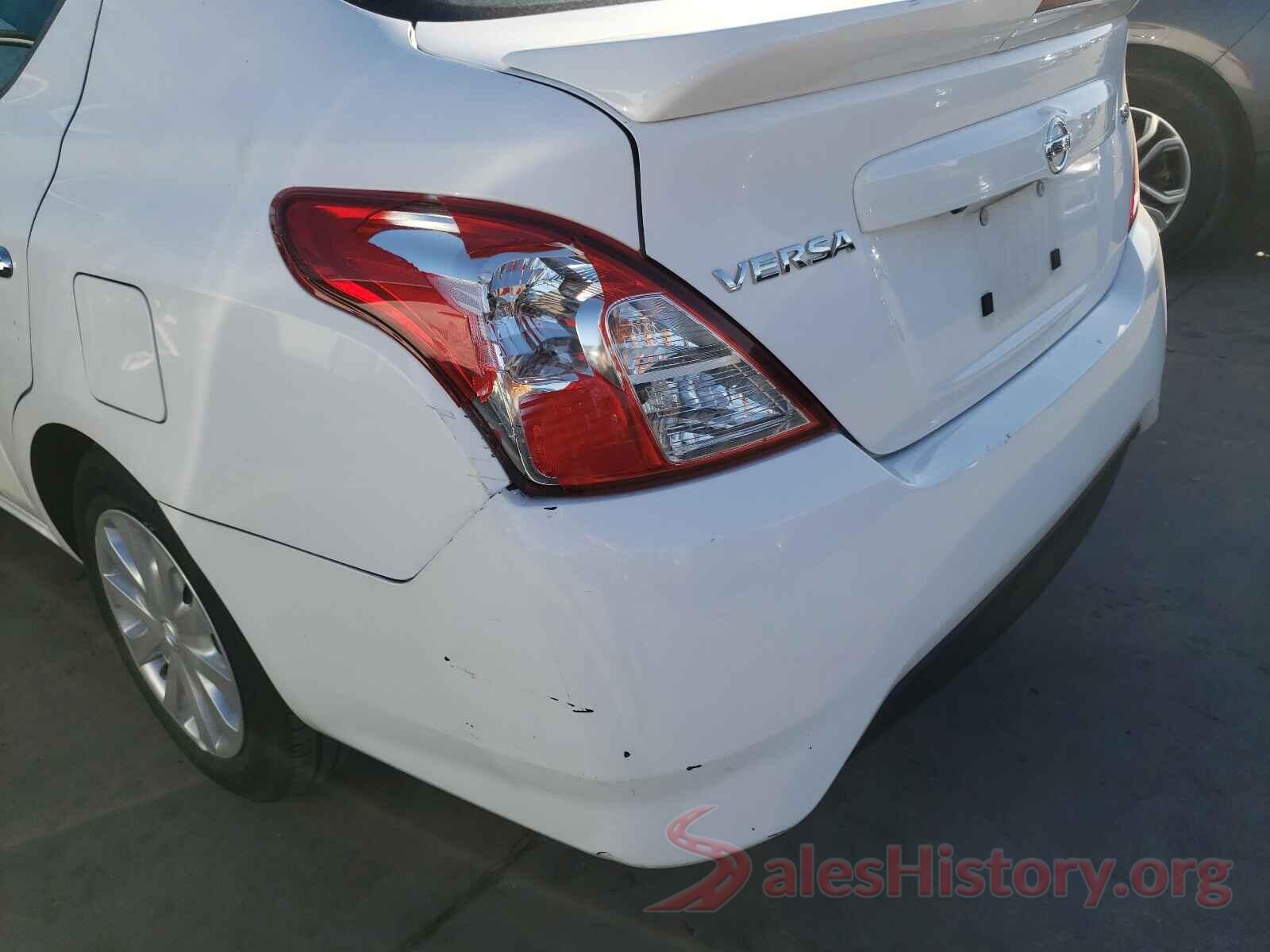 3N1CN7AP3KL855951 2019 NISSAN VERSA