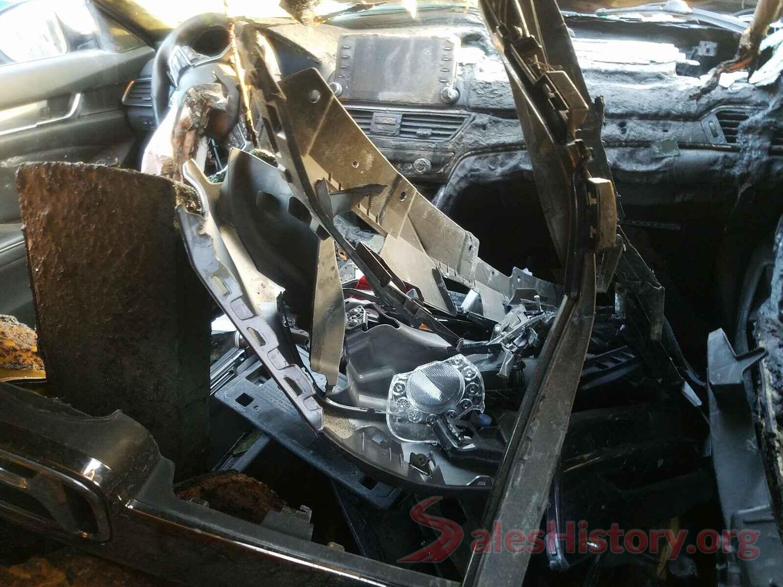 1HGCV1F3XJA220037 2018 HONDA ACCORD