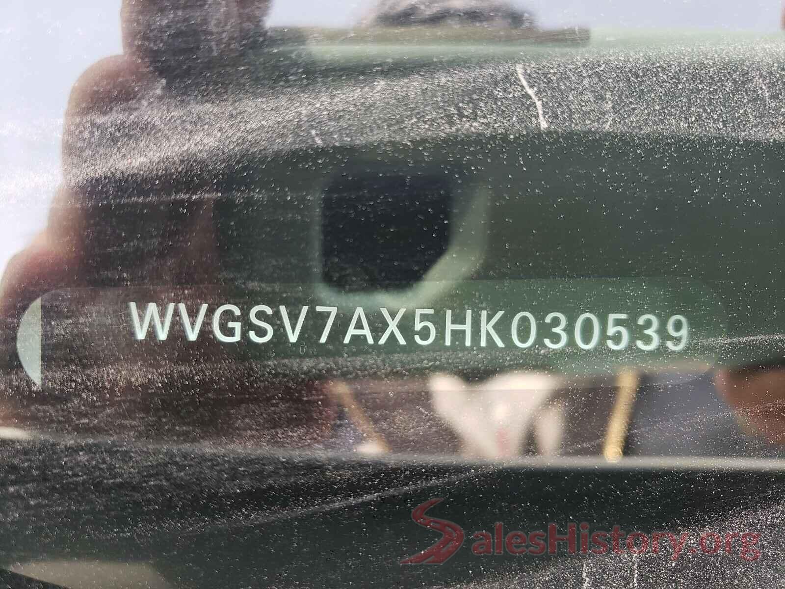 WVGSV7AX5HK030539 2017 VOLKSWAGEN TIGUAN