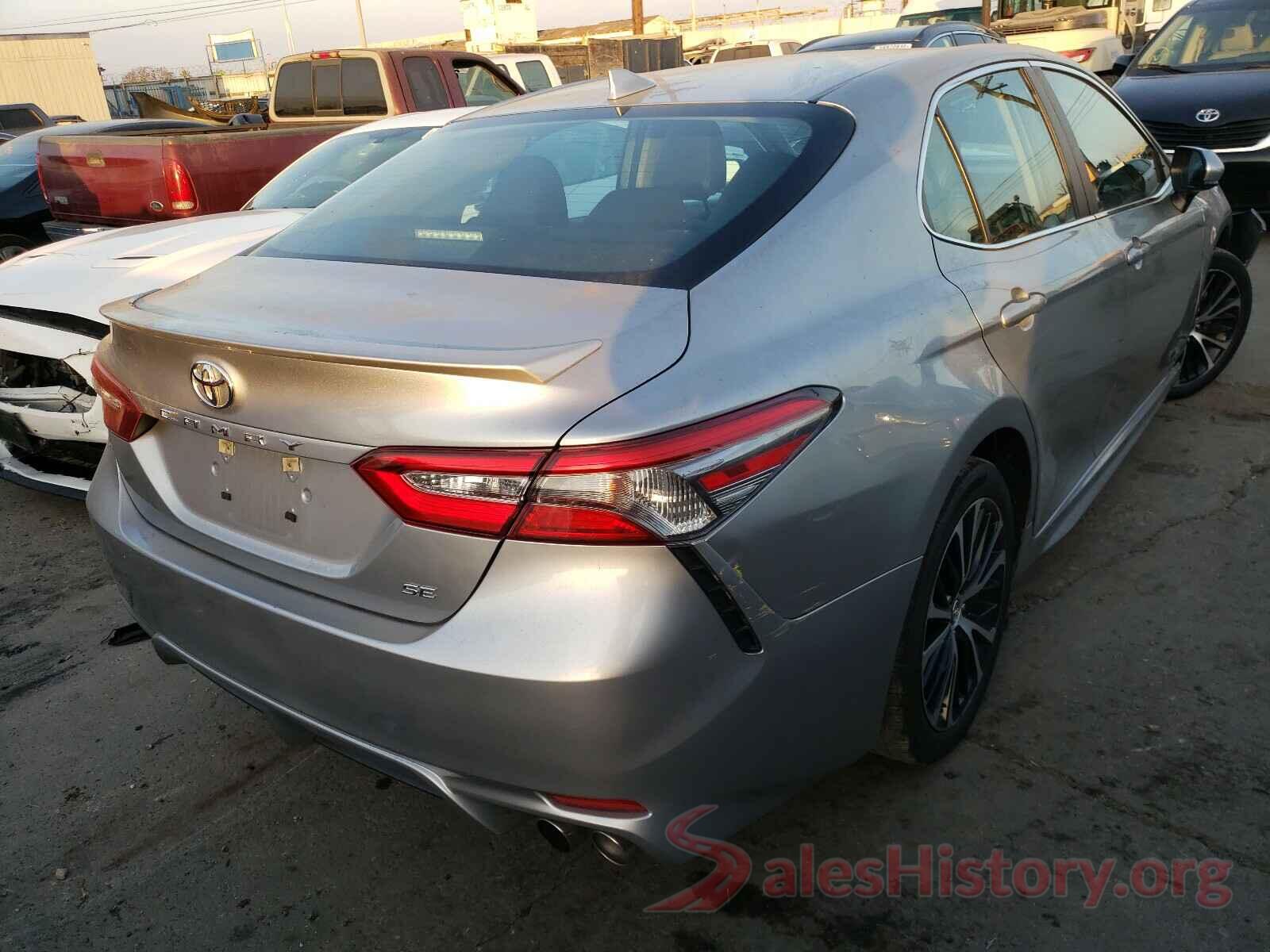 4T1B11HK2KU698166 2019 TOYOTA CAMRY