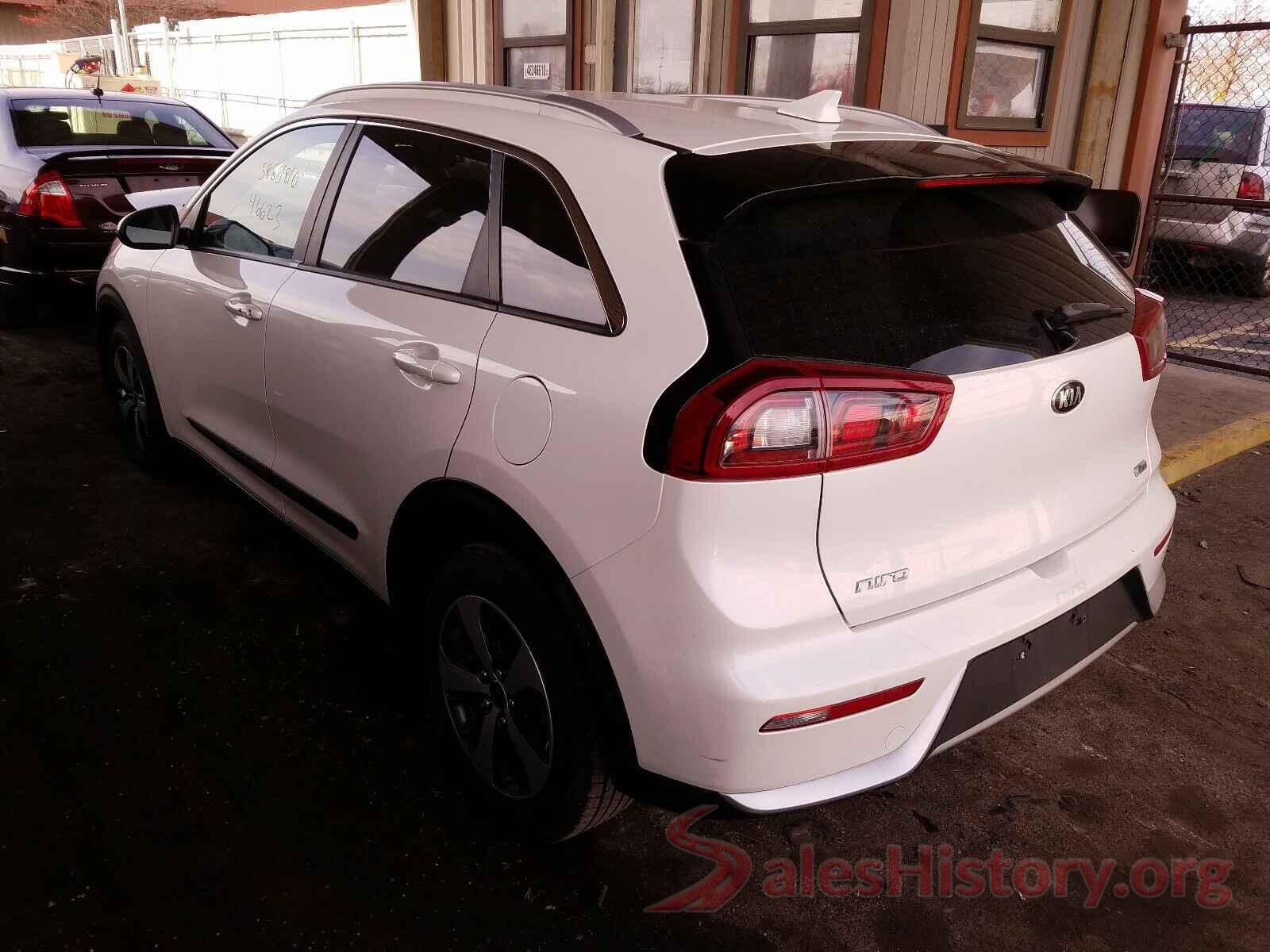 KNDCB3LC3H5047052 2017 KIA NIRO