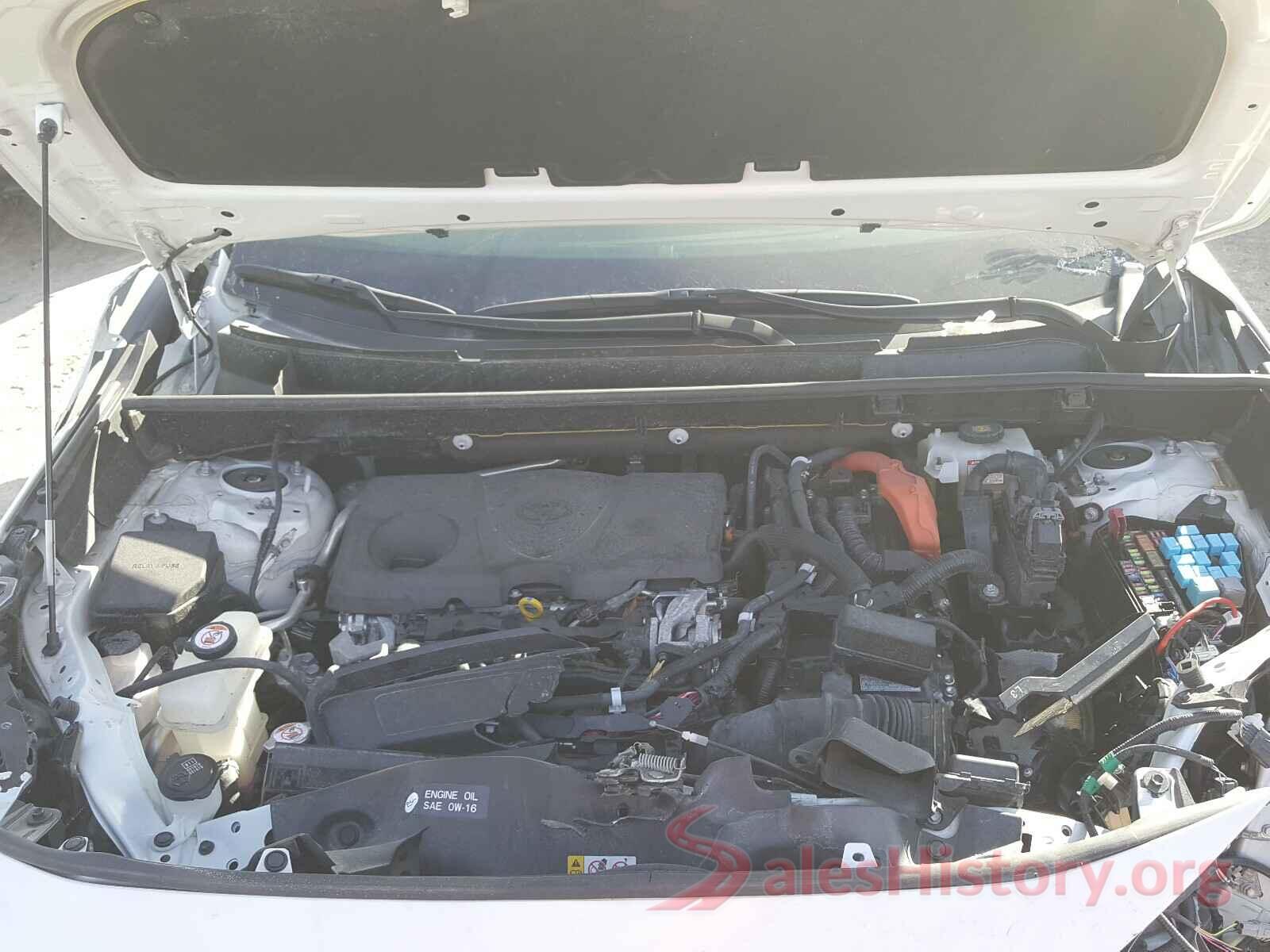 JTMEWRFV6KJ023372 2019 TOYOTA RAV4