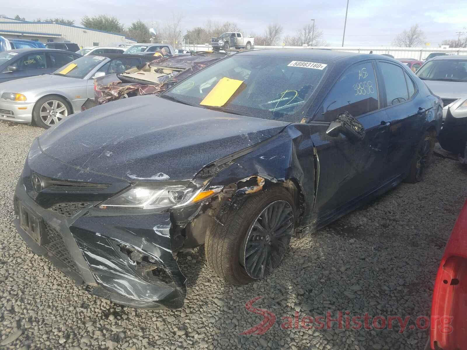 4T1B11HK8KU282977 2019 TOYOTA CAMRY