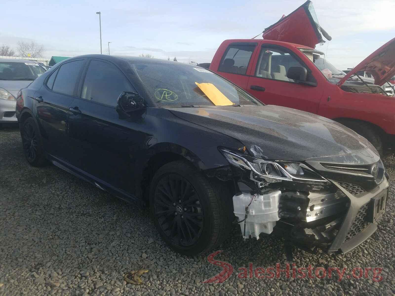 4T1B11HK8KU282977 2019 TOYOTA CAMRY