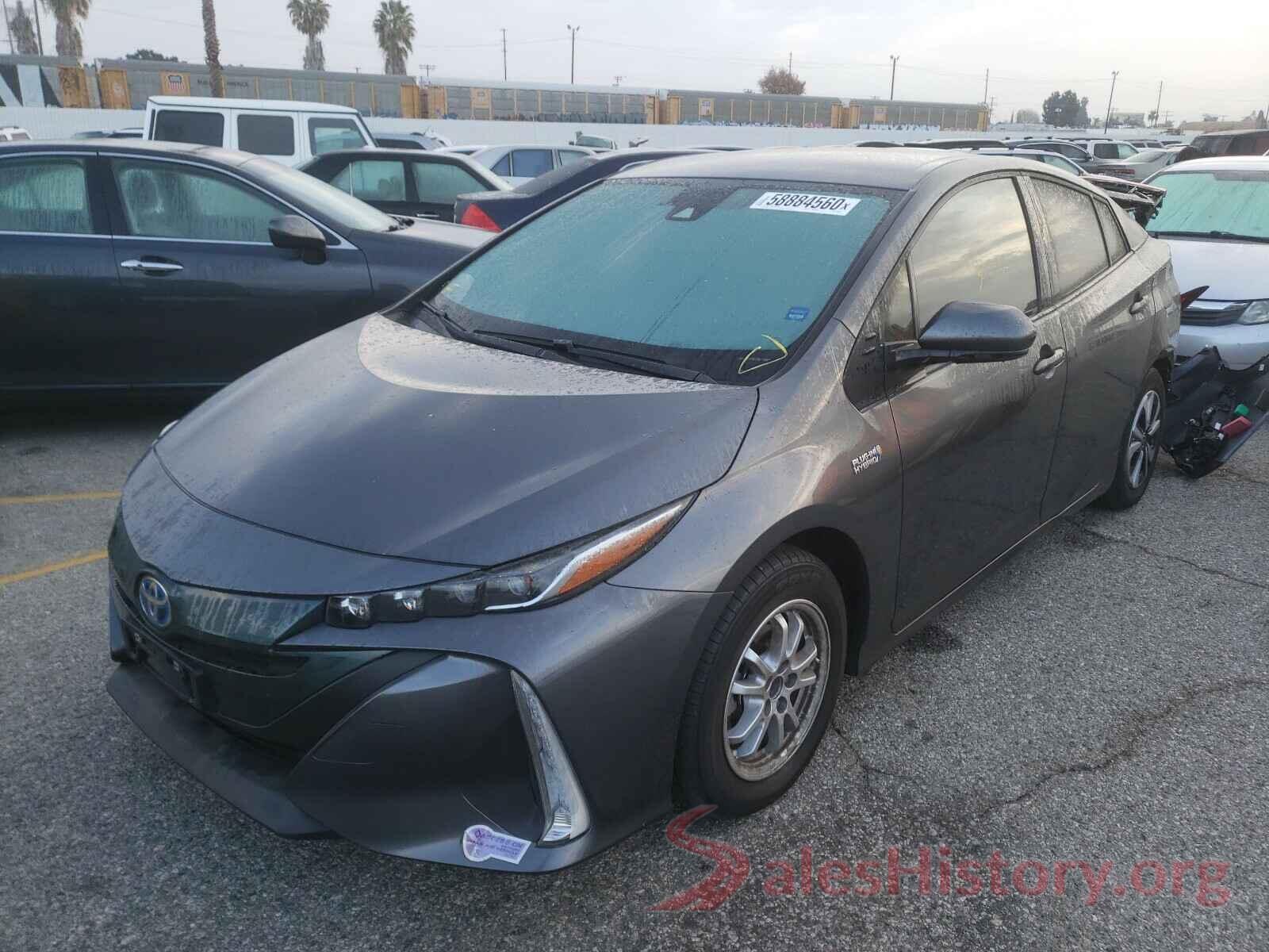 JTDKARFP1J3099958 2018 TOYOTA PRIUS