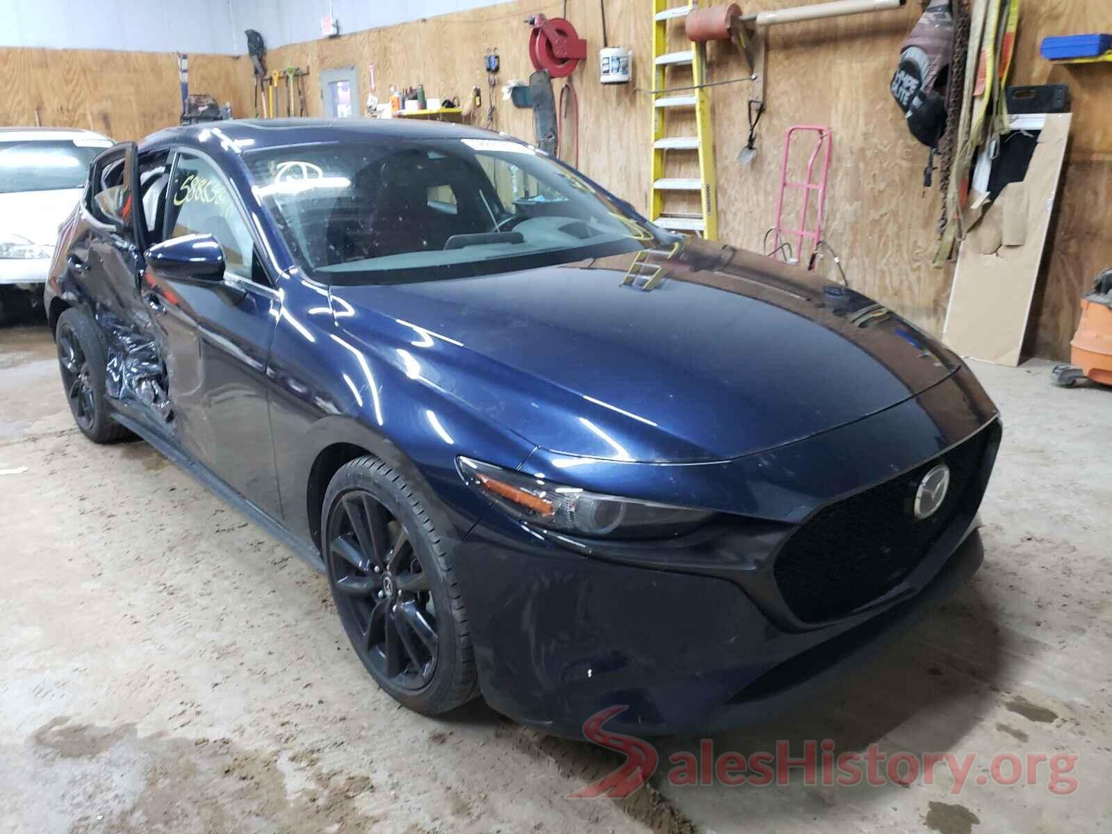 JM1BPBNM9K1143957 2019 MAZDA 3