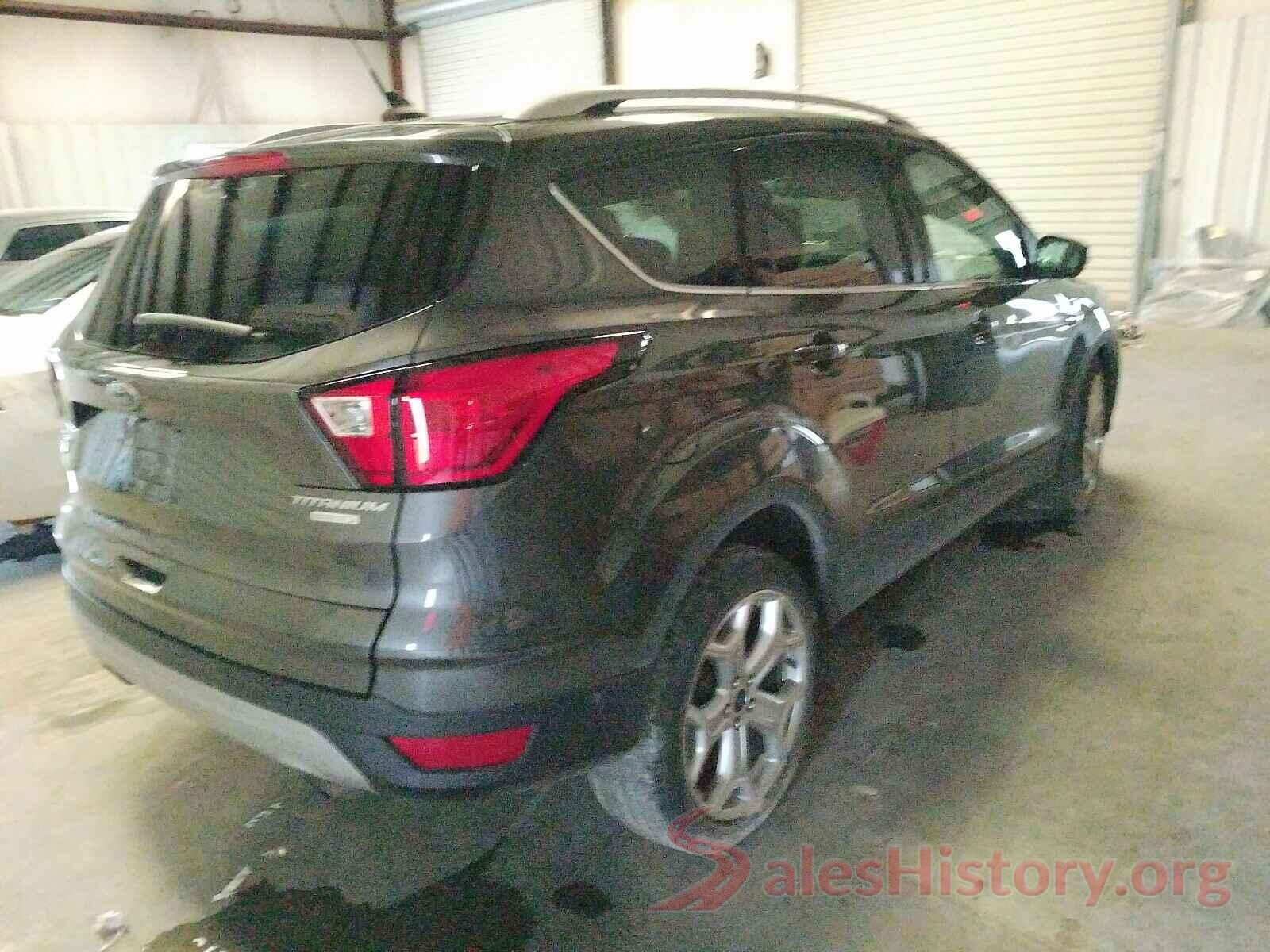 1FMCU0J98KUA65202 2019 FORD ESCAPE