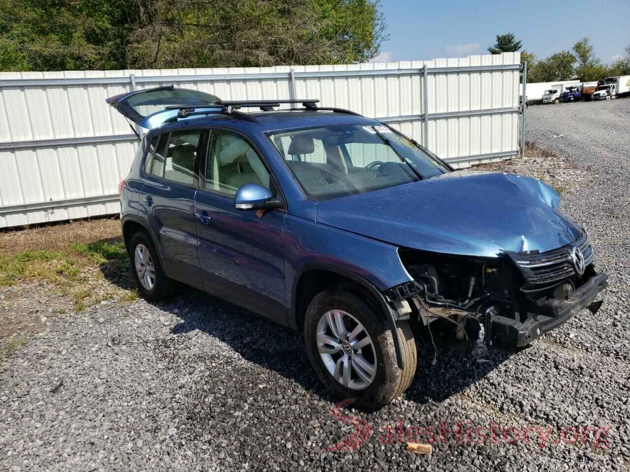 WVGAV7AX1HK037502 2017 VOLKSWAGEN TIGUAN