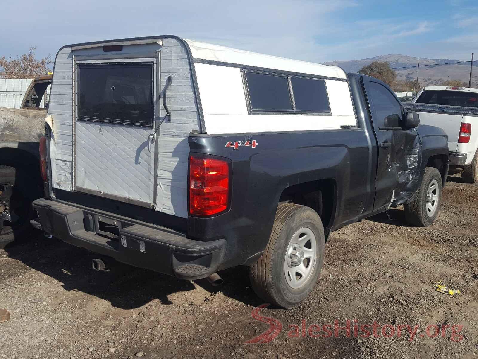 1GCNKNEH7HZ392395 2017 CHEVROLET SILVERADO