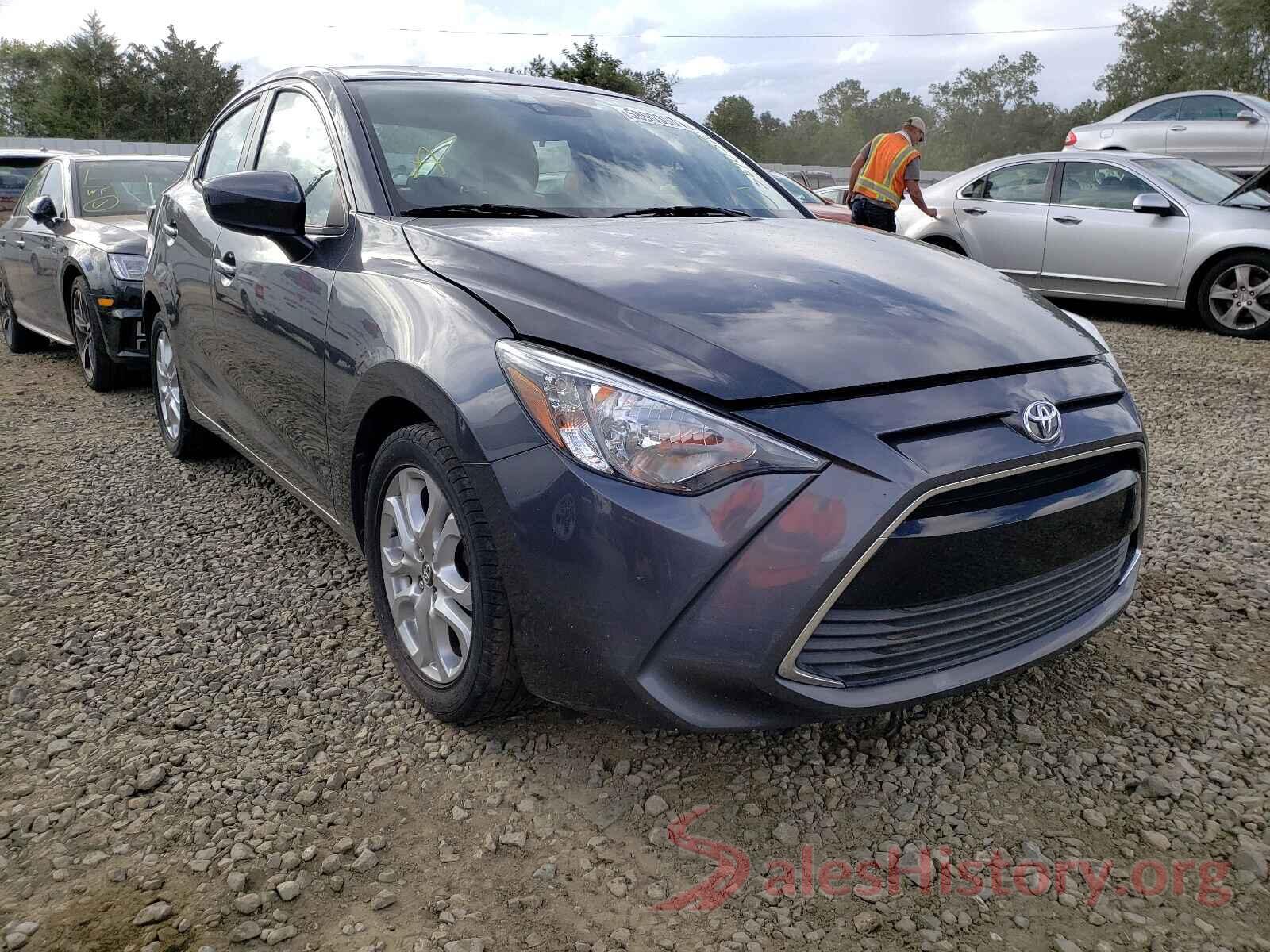 3MYDLBYV5JY314501 2018 TOYOTA YARIS