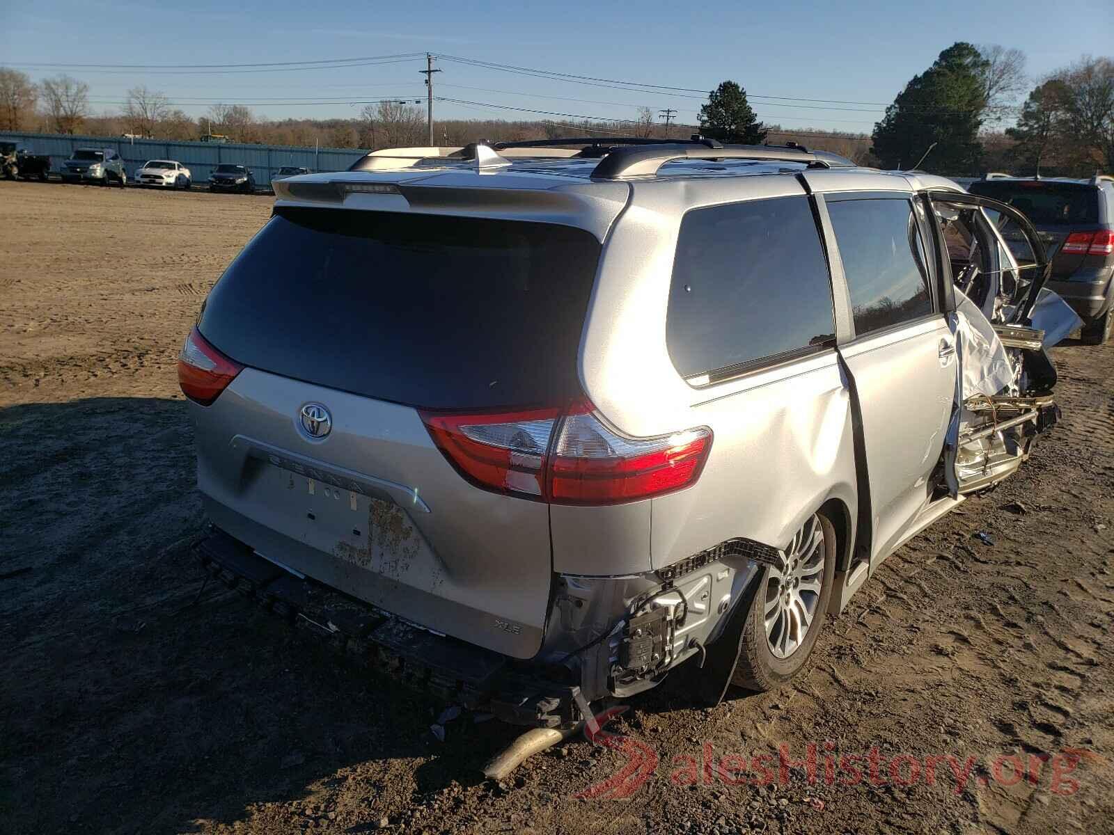 5TDYZ3DC9KS968905 2019 TOYOTA SIENNA