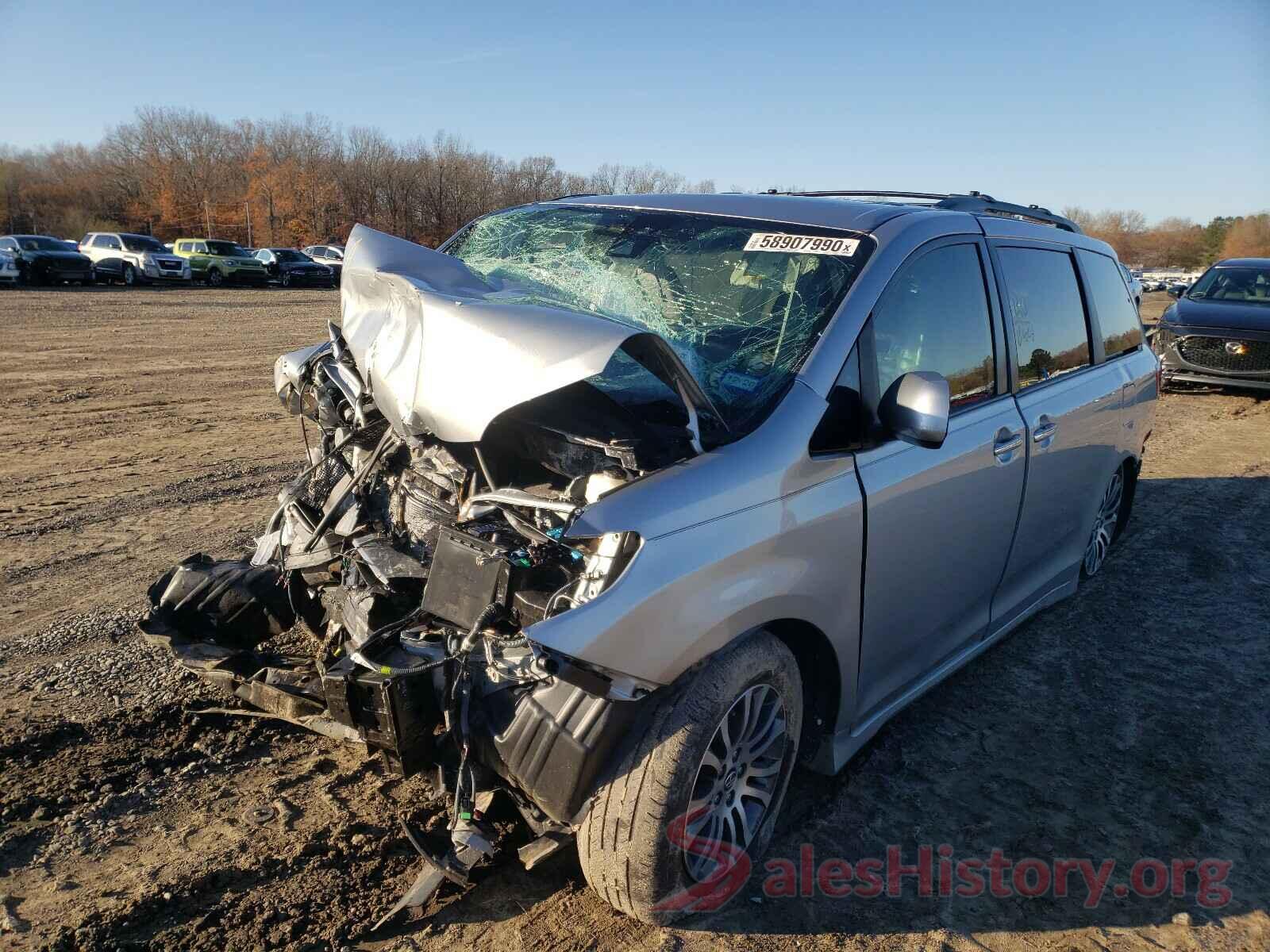 5TDYZ3DC9KS968905 2019 TOYOTA SIENNA