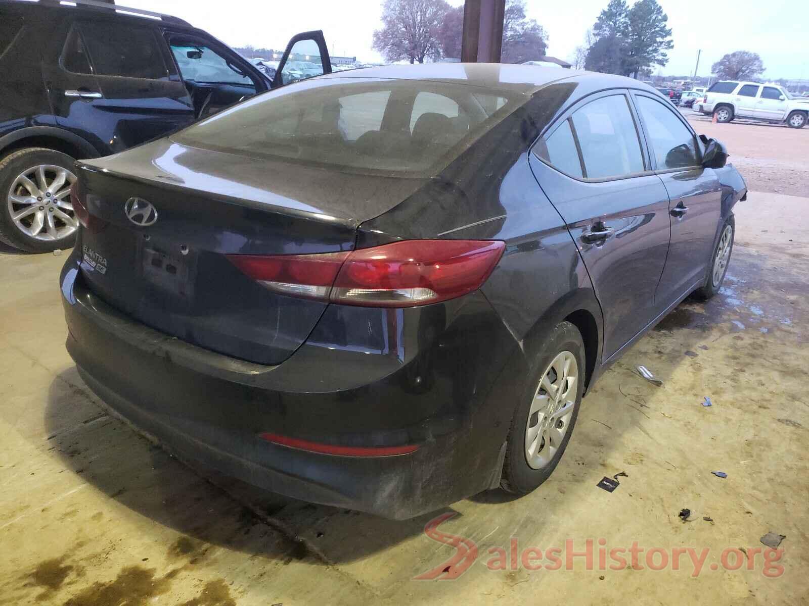 5NPD74LF6JH273100 2018 HYUNDAI ELANTRA