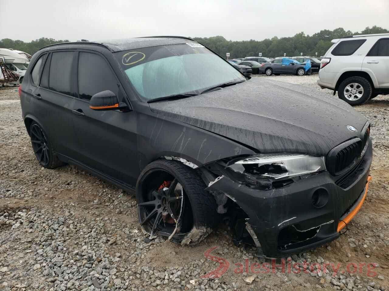 5UXKR2C52J0Z20813 2018 BMW X5