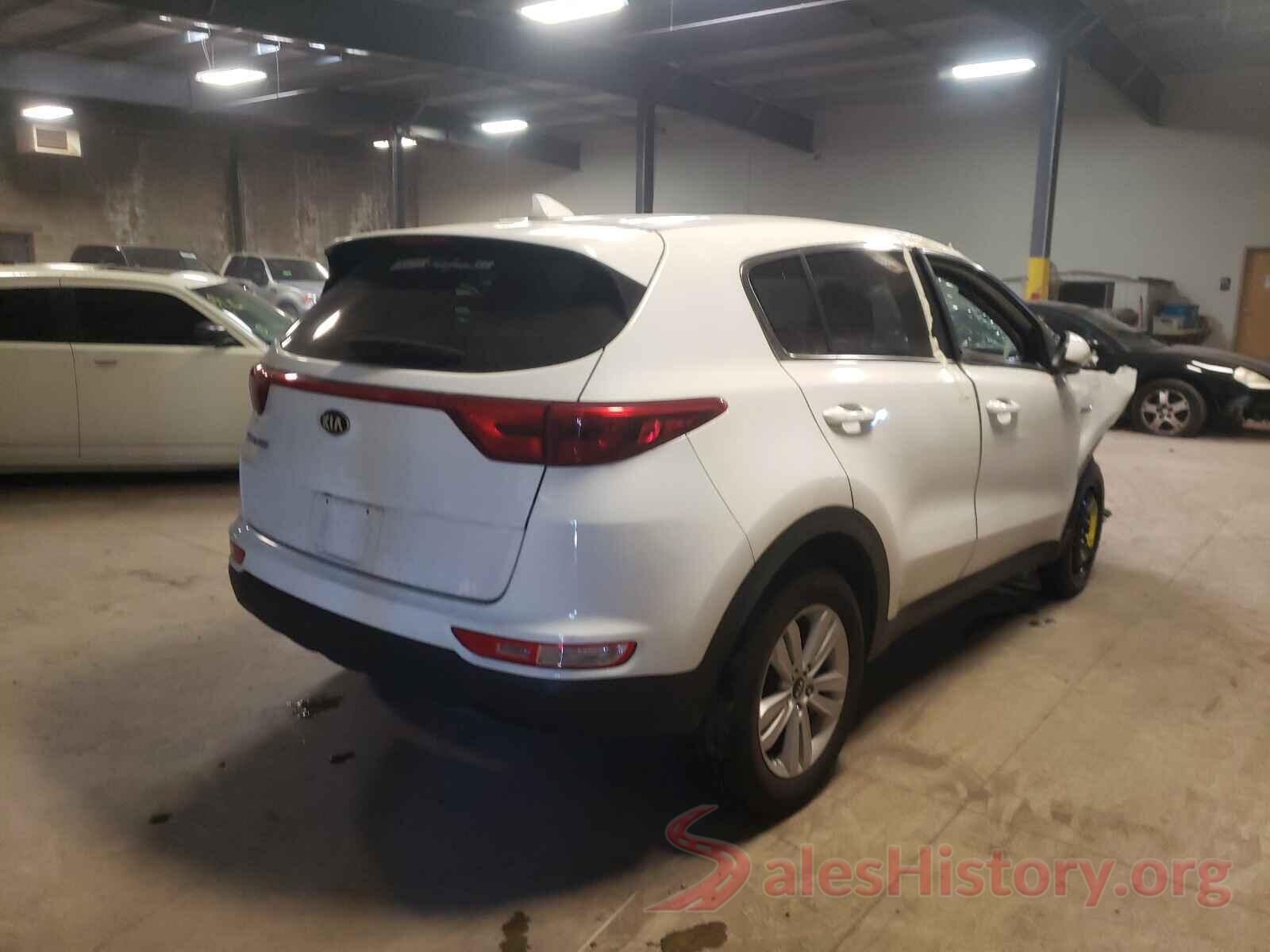 KNDPMCAC7J7306246 2018 KIA SPORTAGE