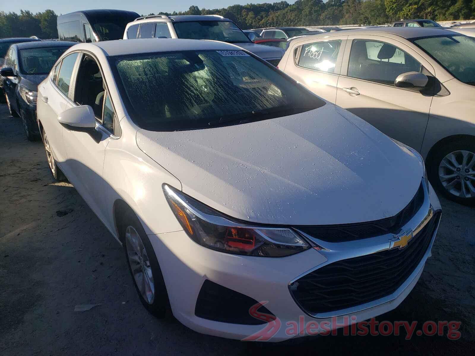 1G1BE5SM3K7124774 2019 CHEVROLET CRUZE