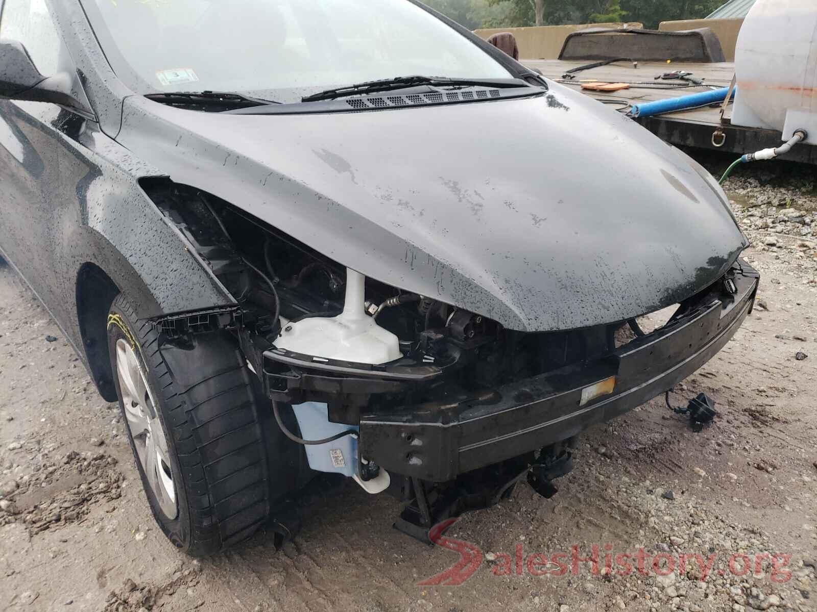 5NPDH4AE9GH736136 2016 HYUNDAI ELANTRA