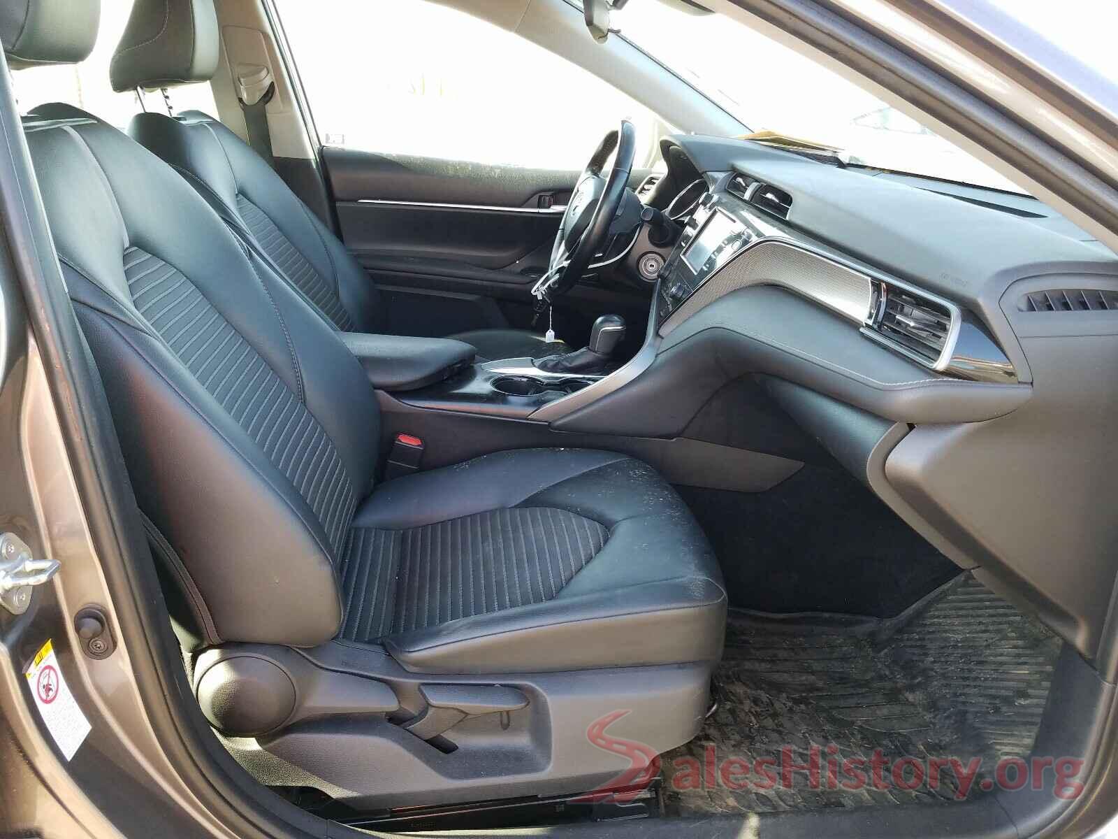 4T1B11HK0KU163210 2019 TOYOTA CAMRY