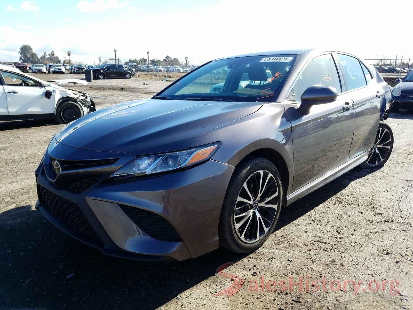 4T1B11HK0KU163210 2019 TOYOTA CAMRY