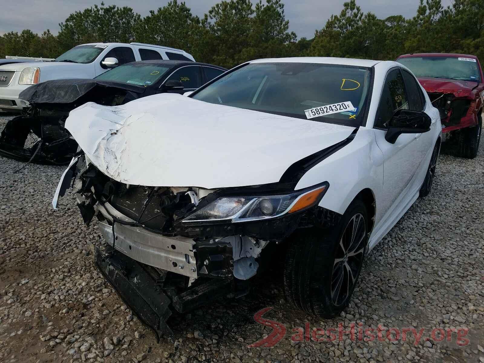 4T1B11HKXKU205611 2019 TOYOTA CAMRY