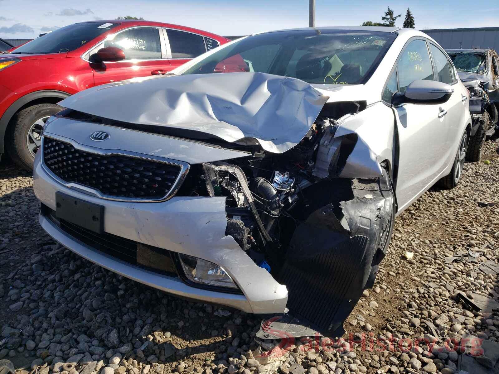 3KPFN4A80JE165899 2018 KIA FORTE